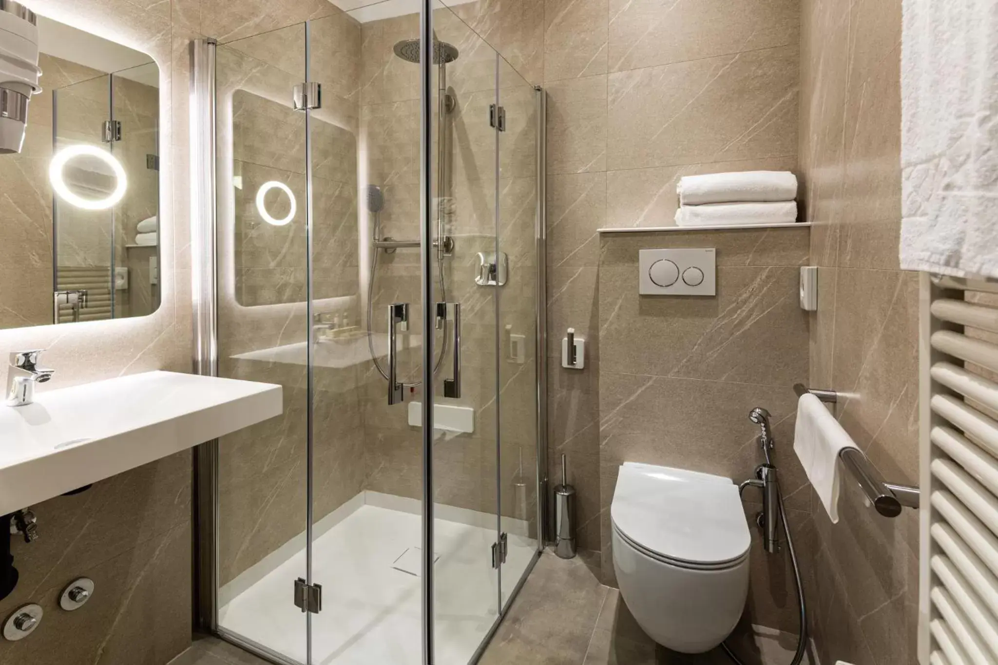 Bathroom in Hotel Fontebella