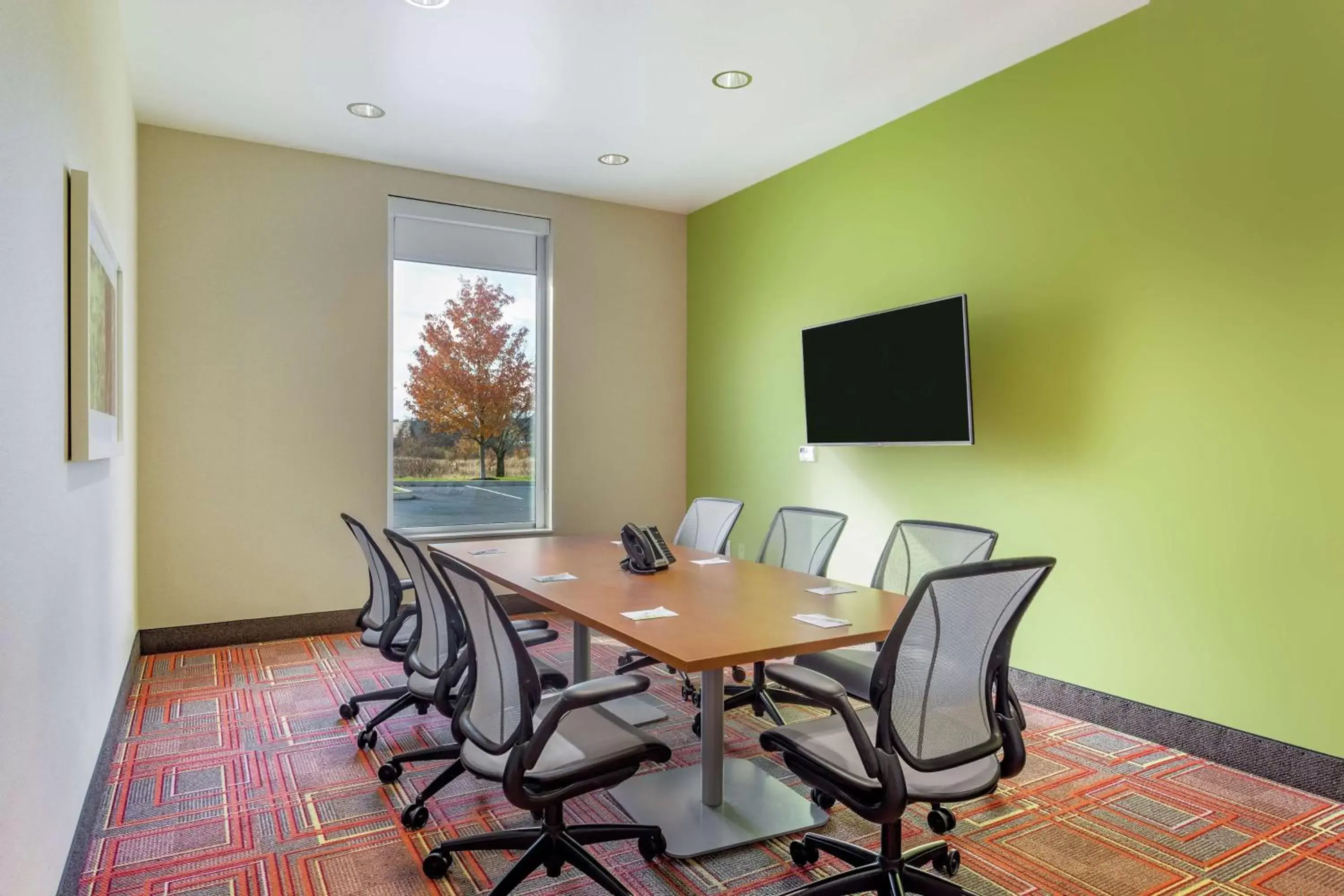 Meeting/conference room in Home2 Suites by Hilton Albany Airport/Wolf Rd