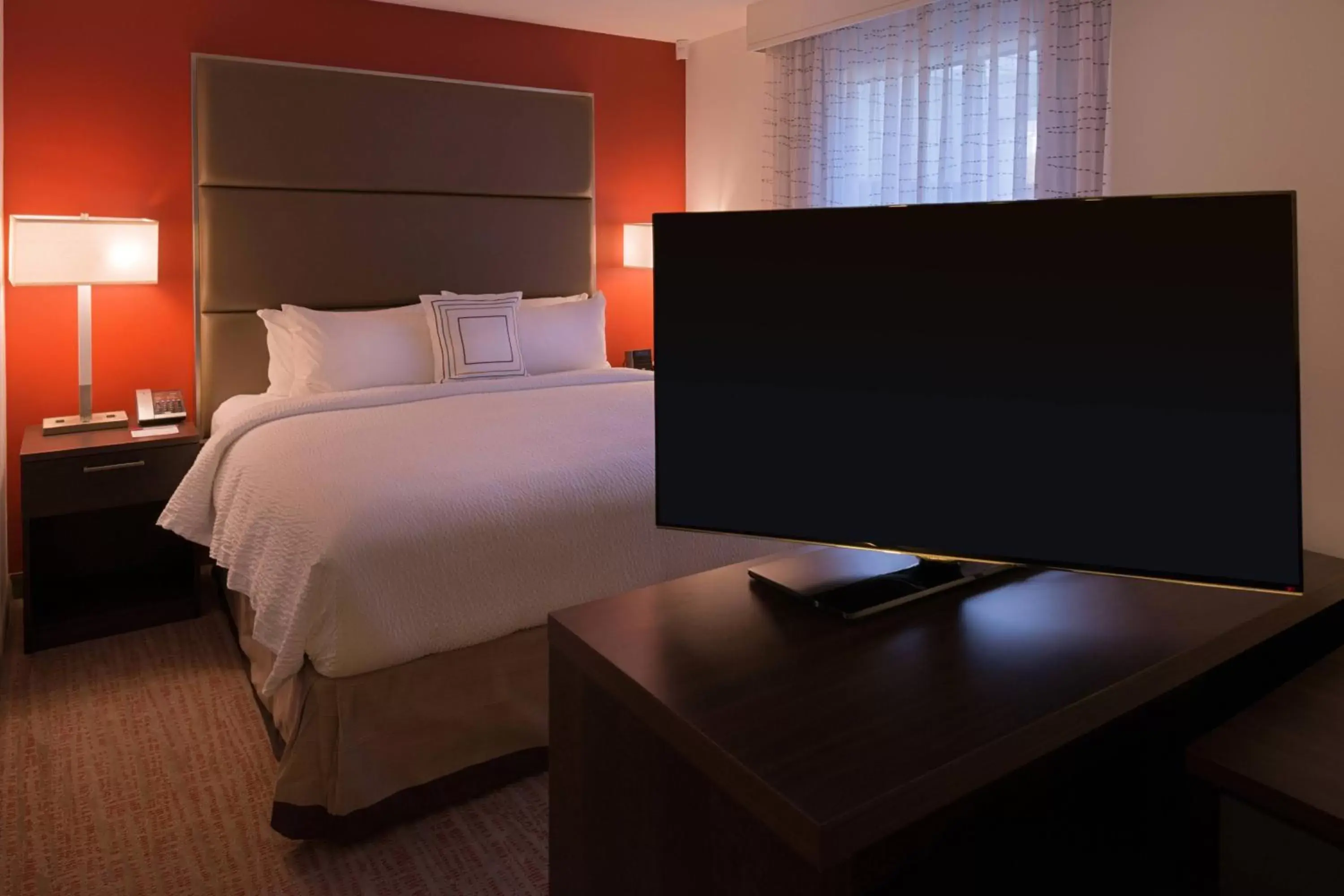 Photo of the whole room, Bed in Residence Inn by Marriott Palo Alto Menlo Park