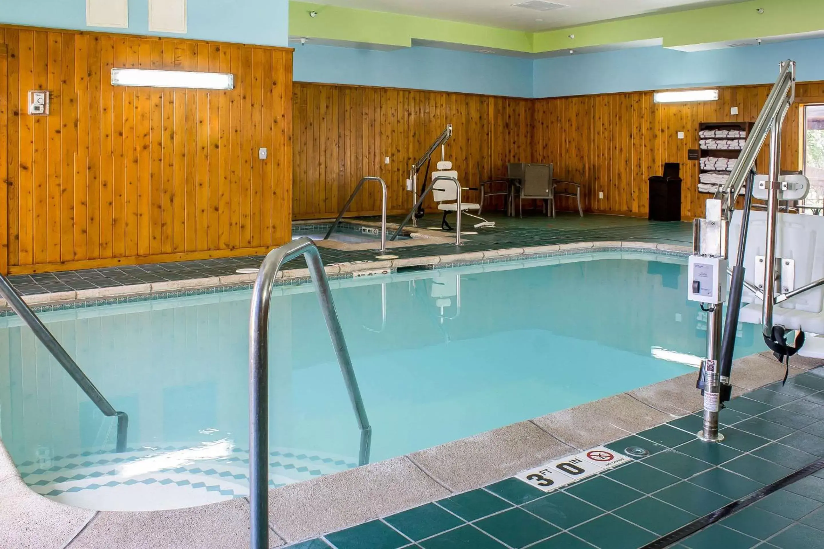 Pool view, Swimming Pool in Comfort Inn & Suites Cedar Rapids North - Collins Road