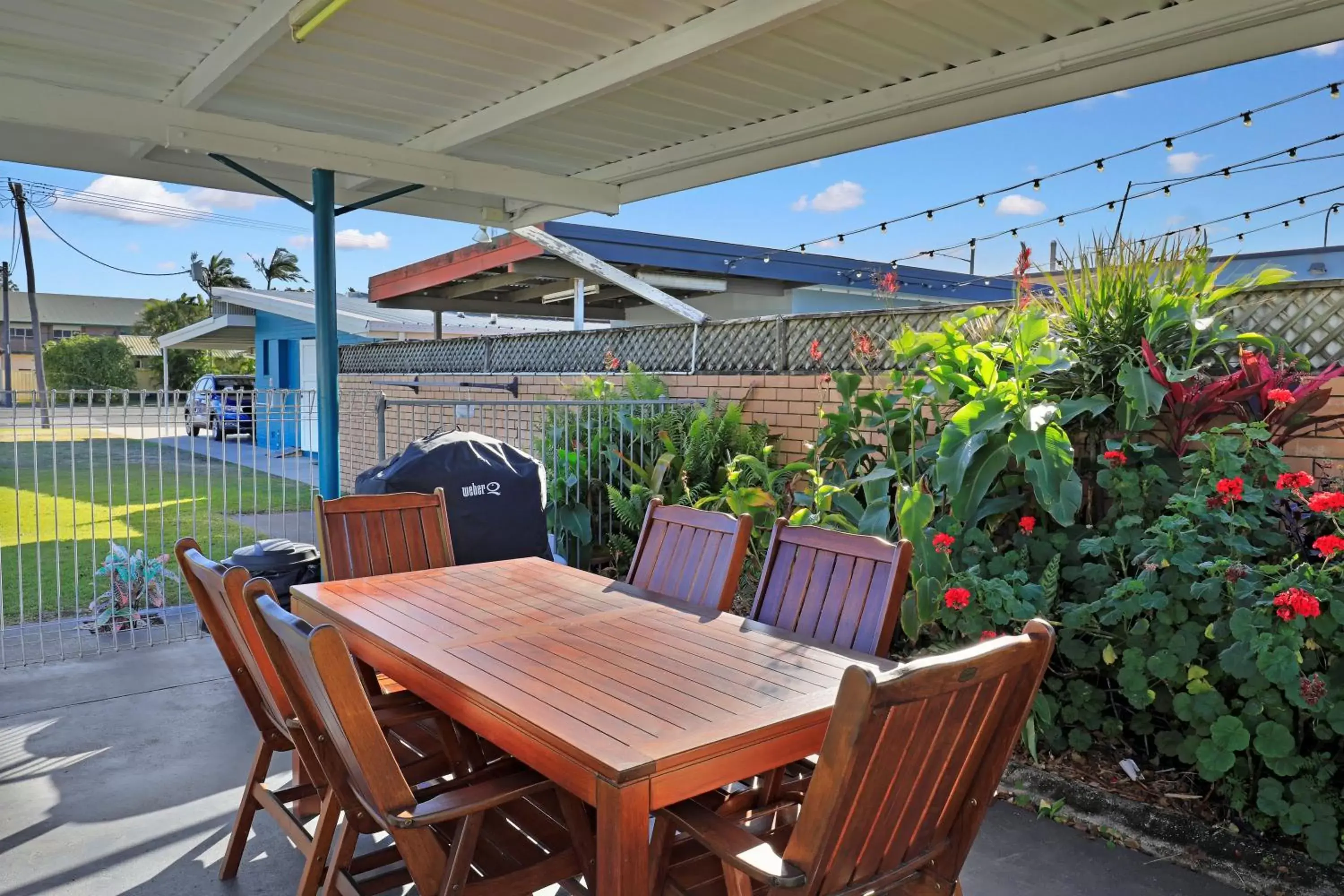 BBQ facilities in Oscar Motel