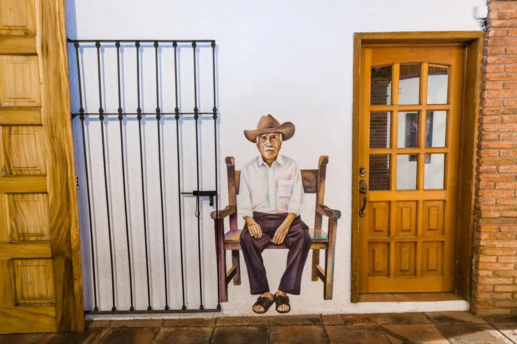 Facade/entrance in NaNa Vida Hotel Oaxaca