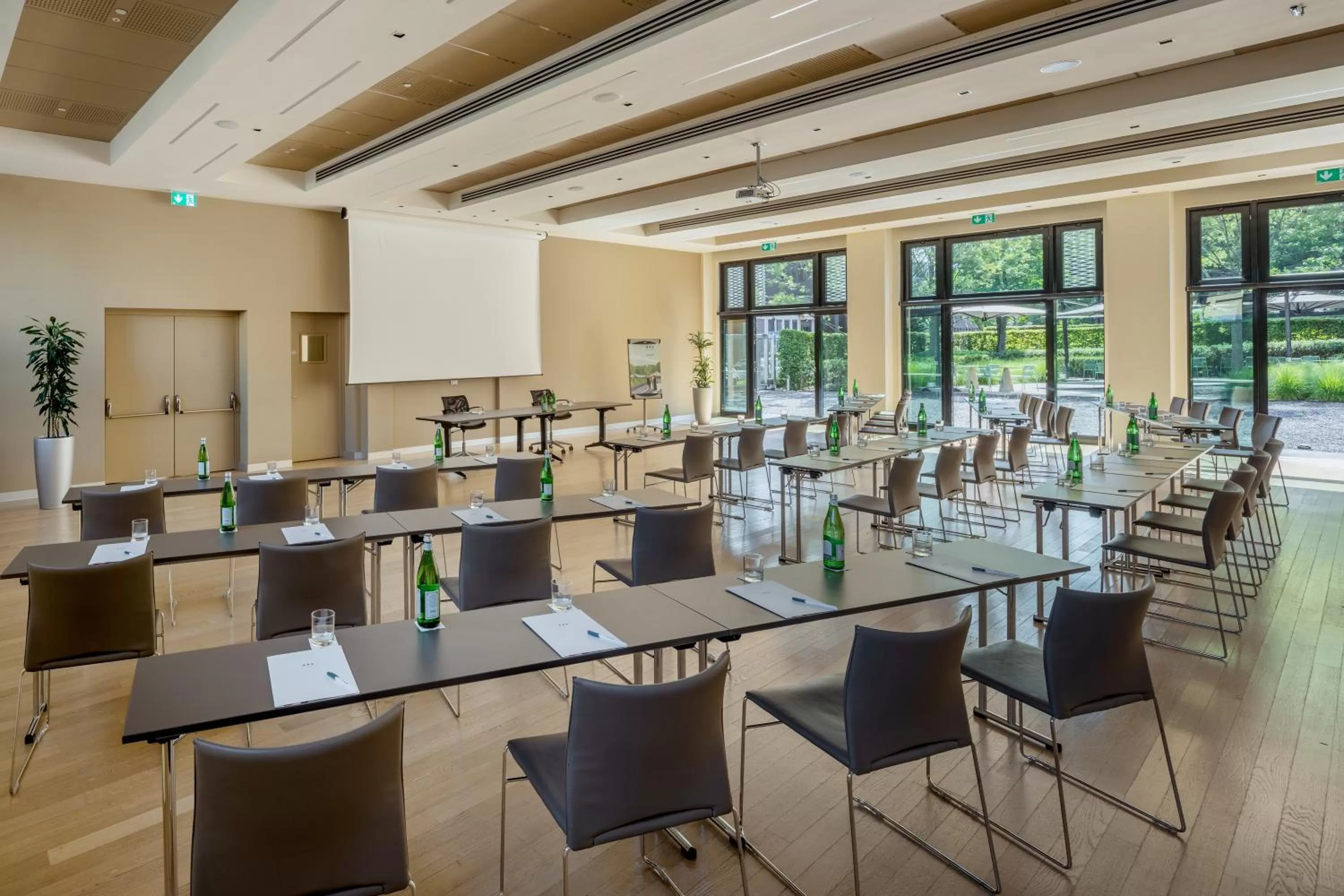 Meeting/conference room in UNA Hotels Bologna Fiera