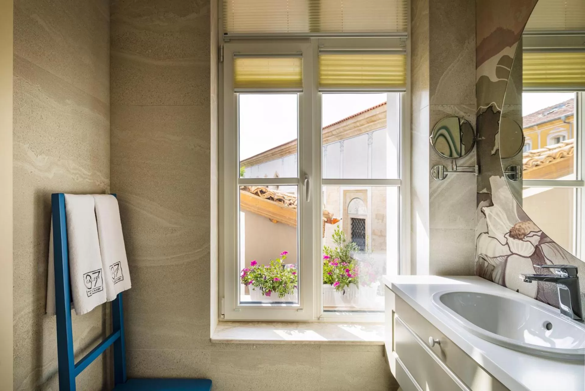 City view in Gallery 37 Powered by ASTON