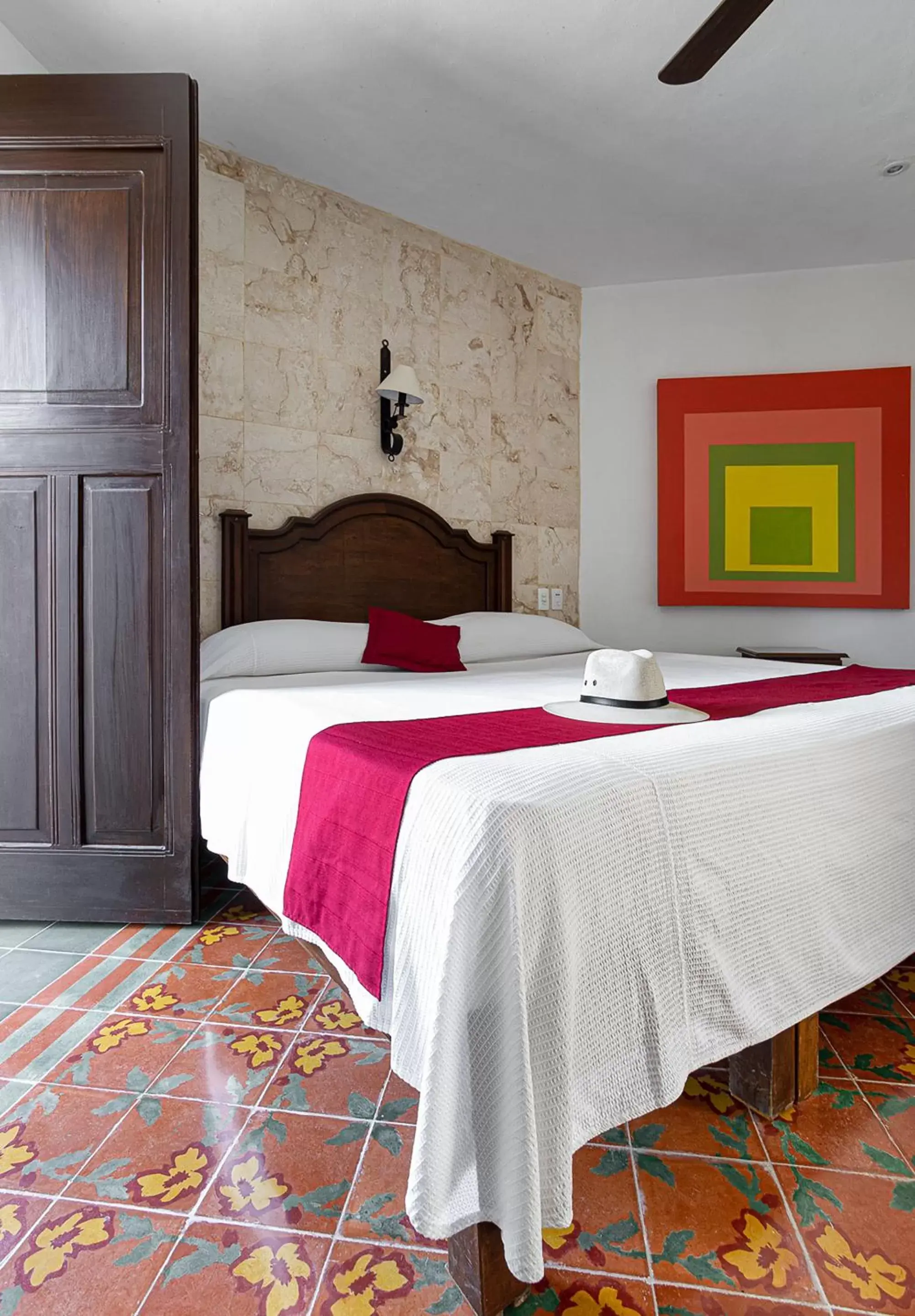 Bed in La Aurora Hotel Colonial