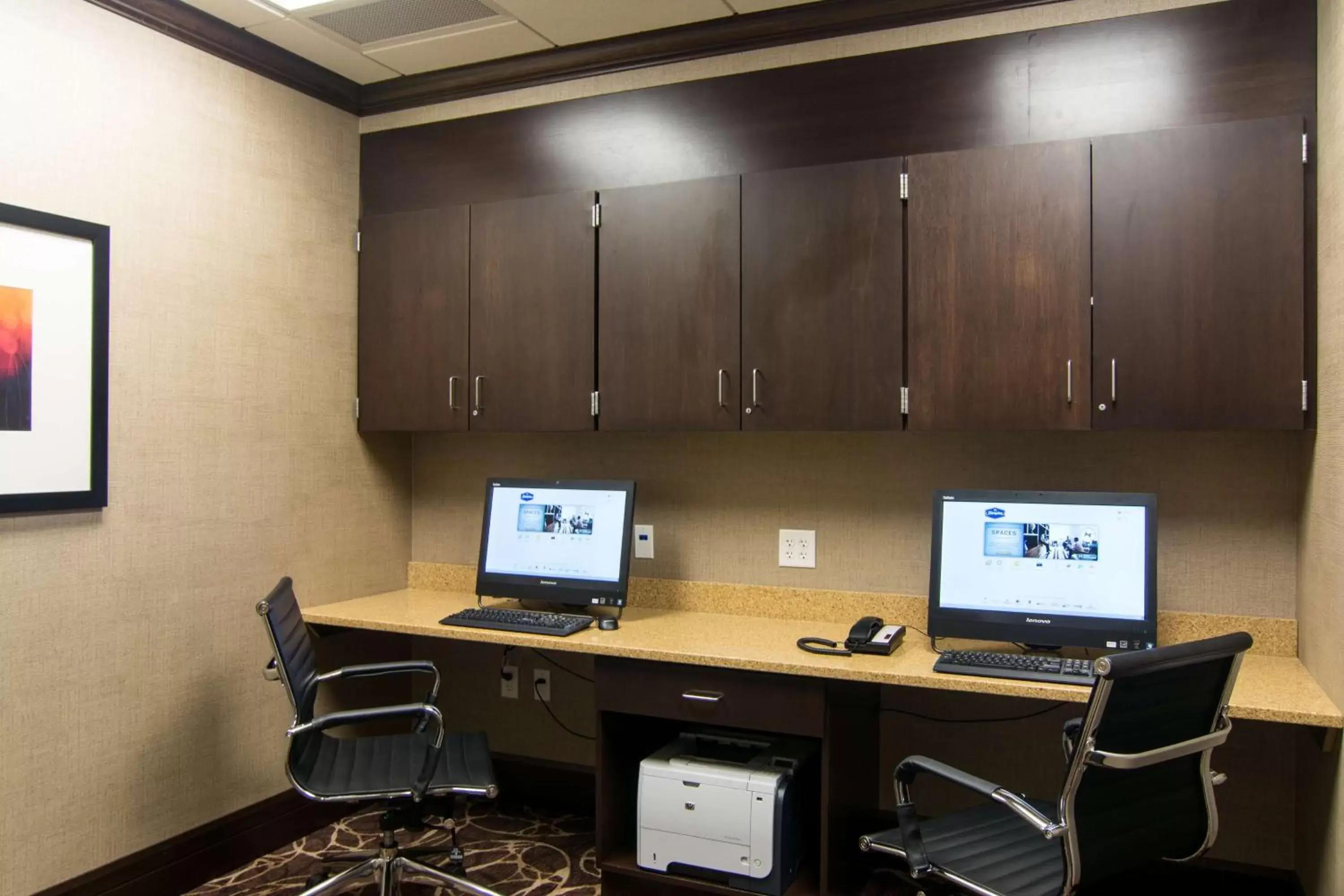 Business facilities, Business Area/Conference Room in Hampton Inn Orange City