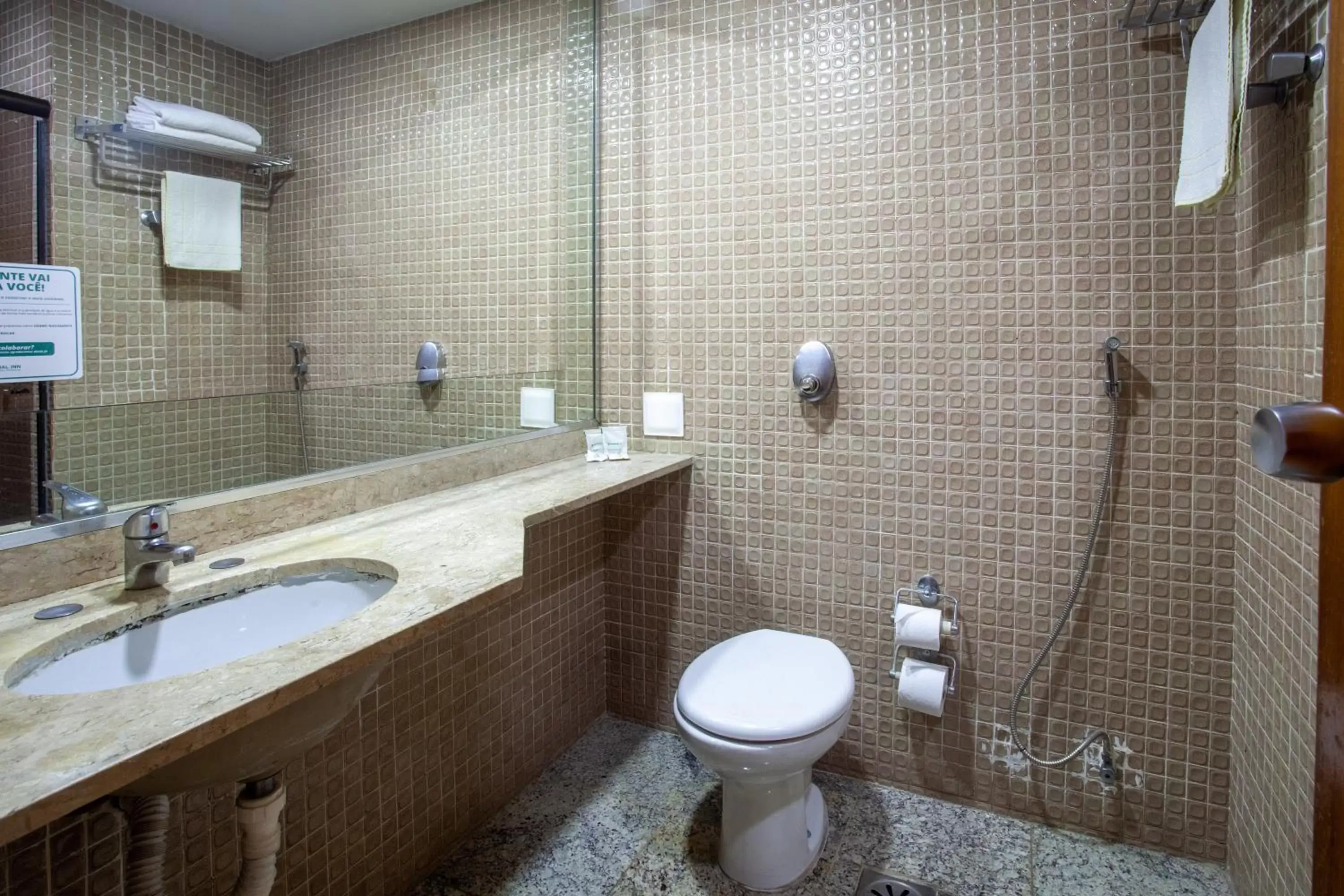 Bathroom in Nacional Inn Belo Horizonte