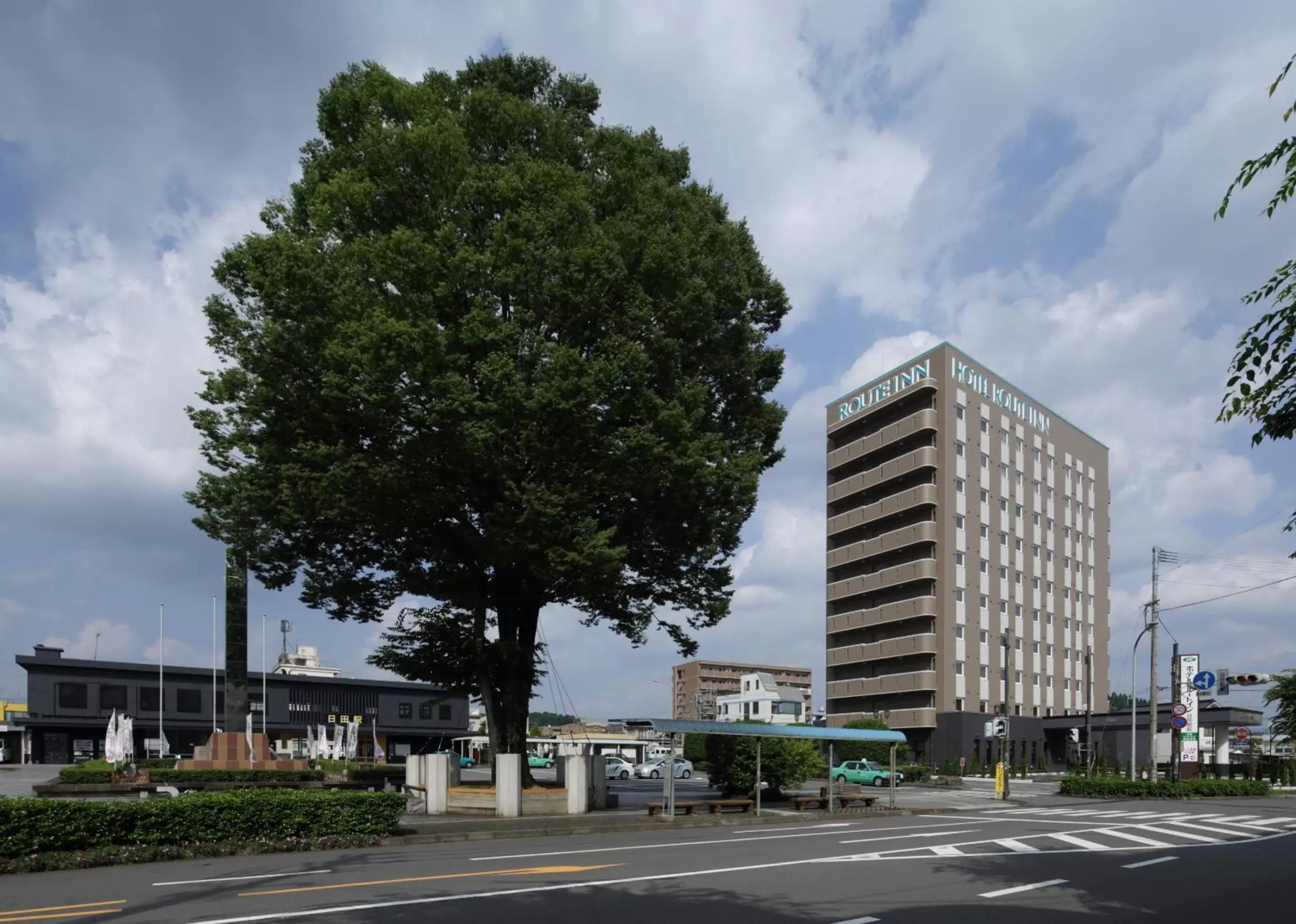 Property Building in Hotel Route-Inn Hita-Ekimae