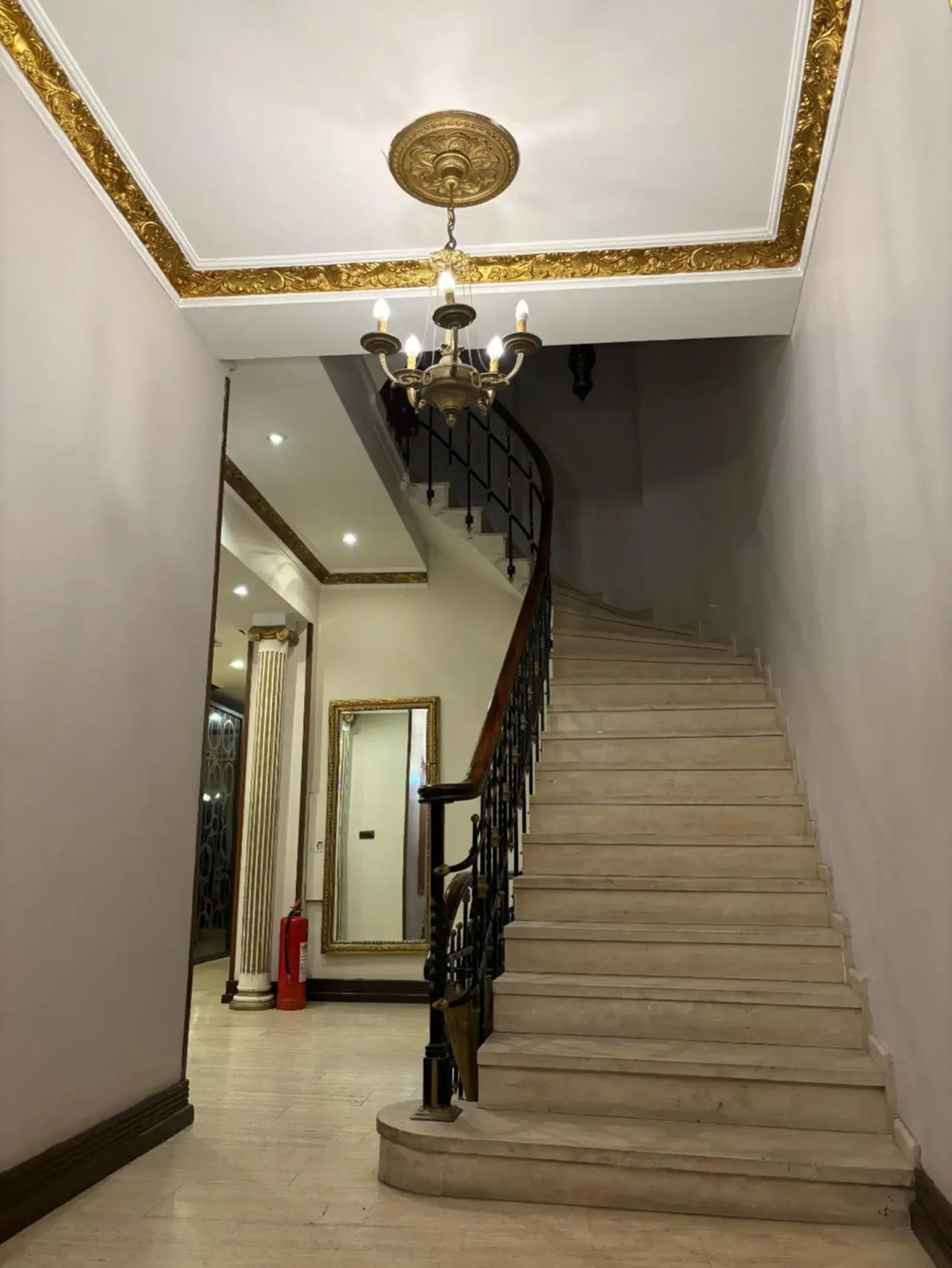 Facade/entrance, Lobby/Reception in Nil Hotel