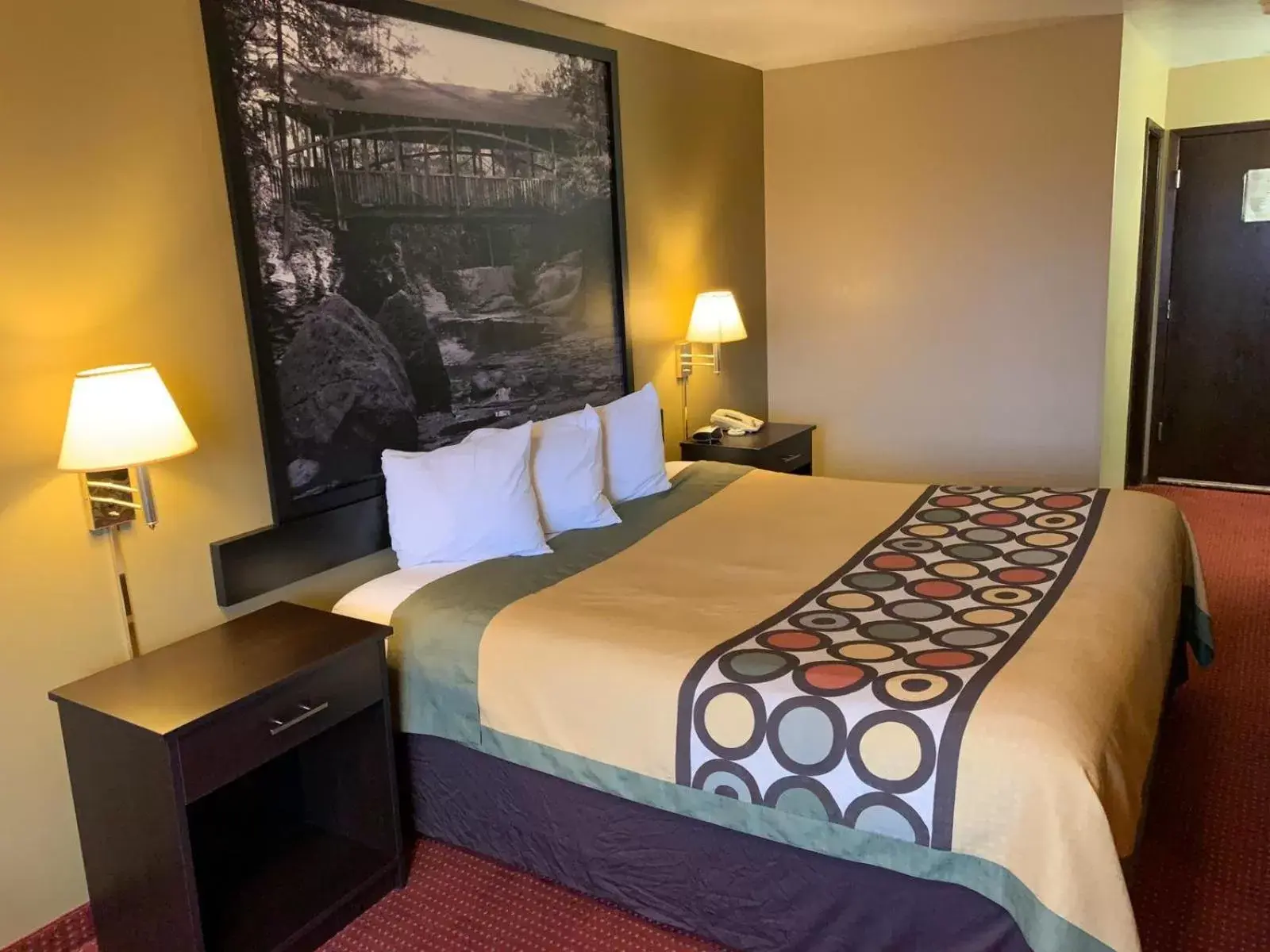Bed in Super 8 by Wyndham Eau Claire WI