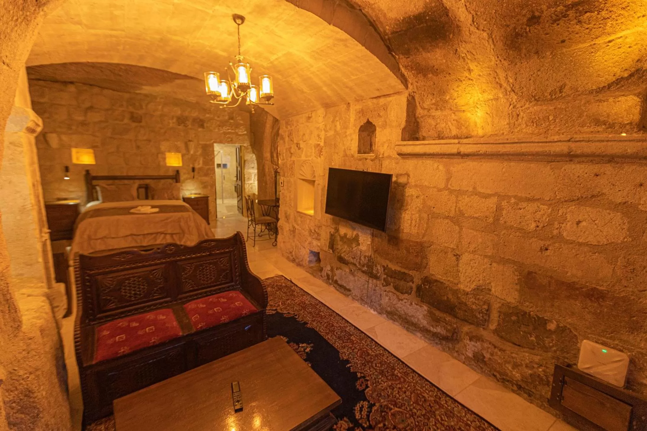 Bedroom in Taskonak Hotel