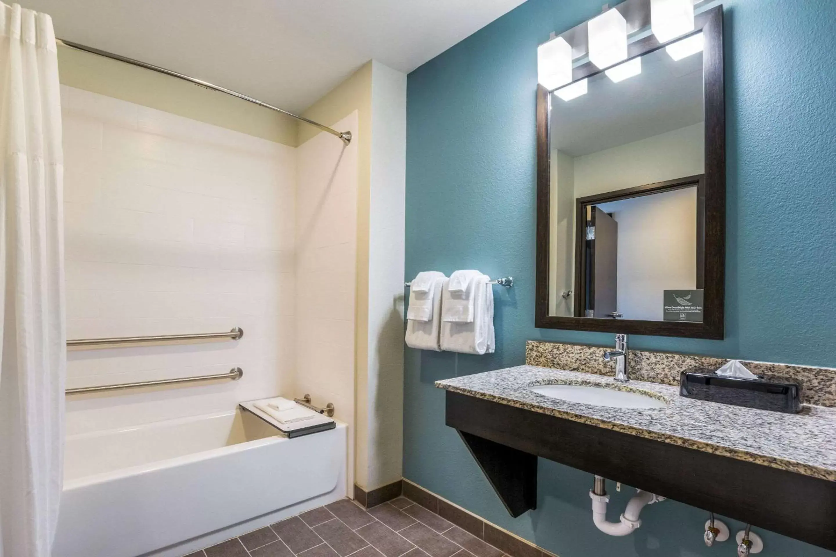 Bathroom in Sleep Inn Winfield - Teays Valley