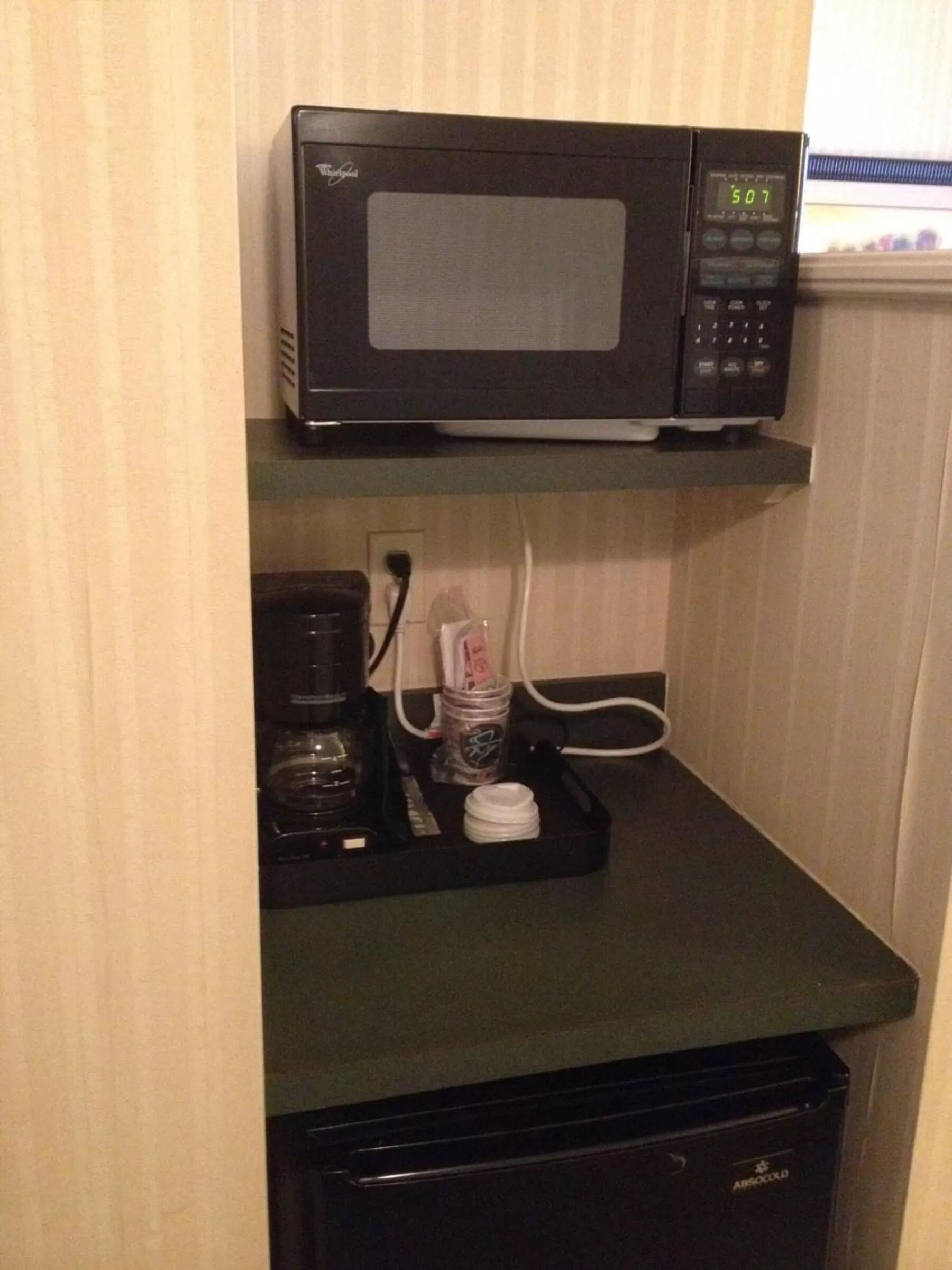 minibar in Comfort Suites McAlester