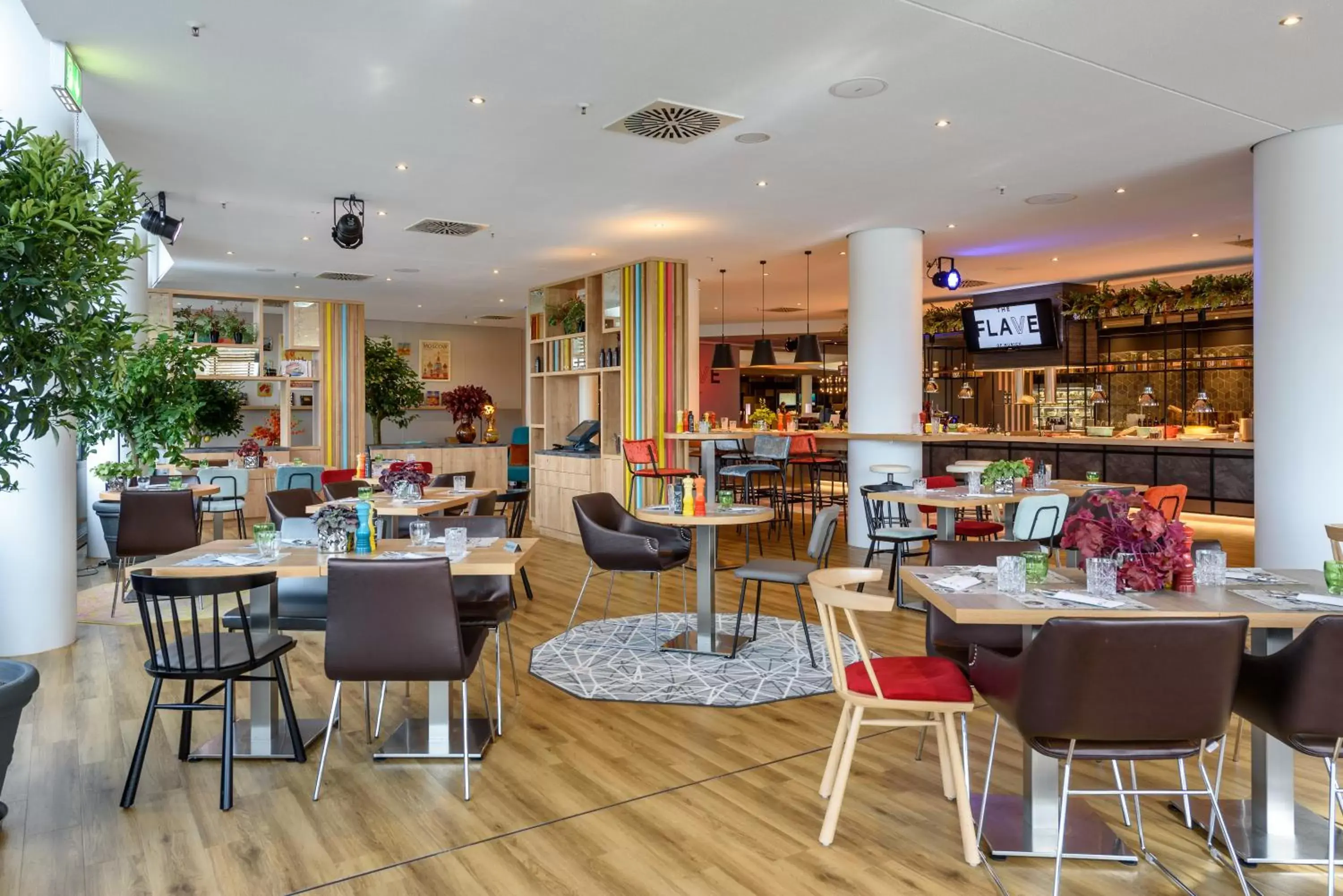 Food and drinks, Restaurant/Places to Eat in Novotel München Airport