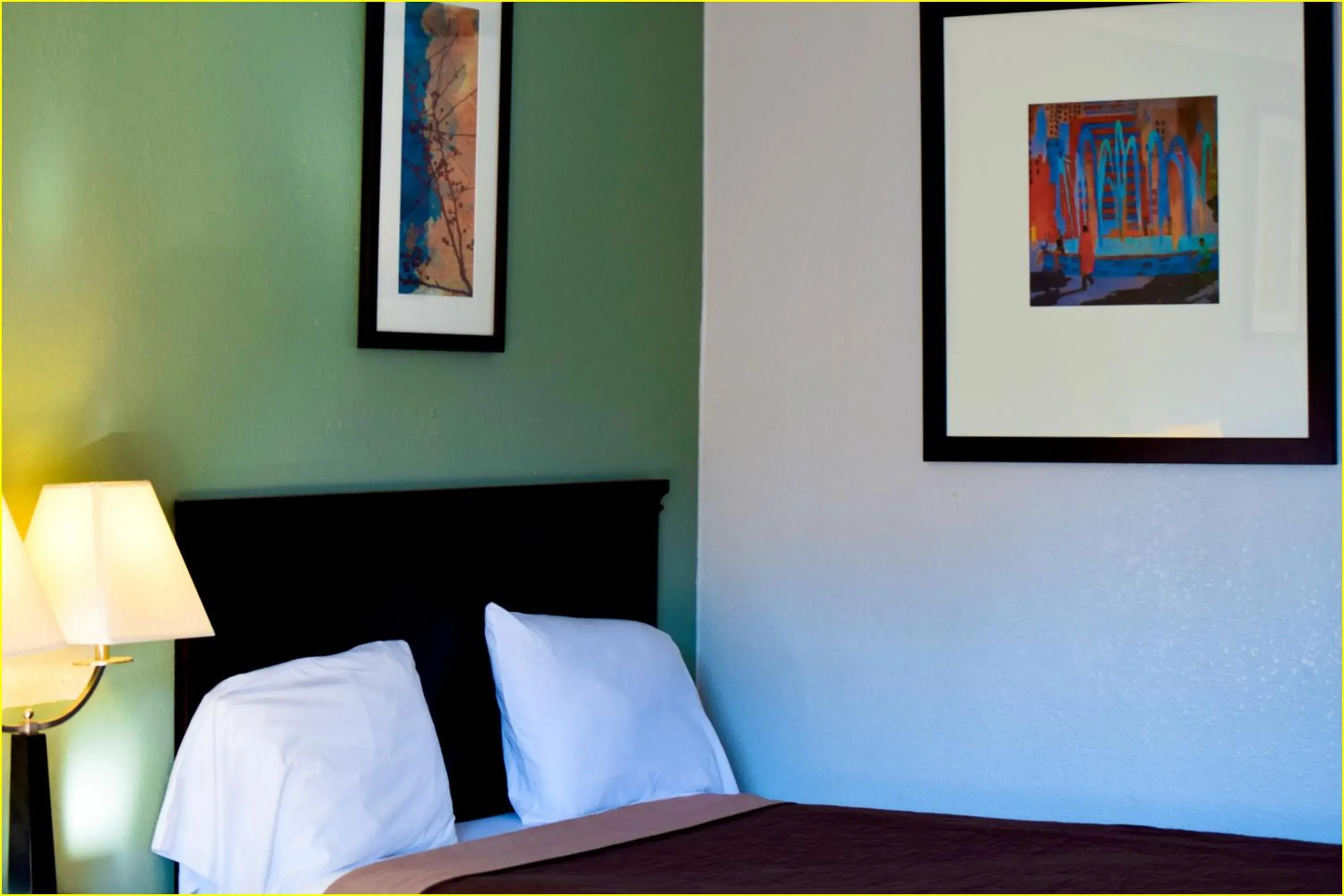 Bedroom, Bed in Stay Inn - Bartow