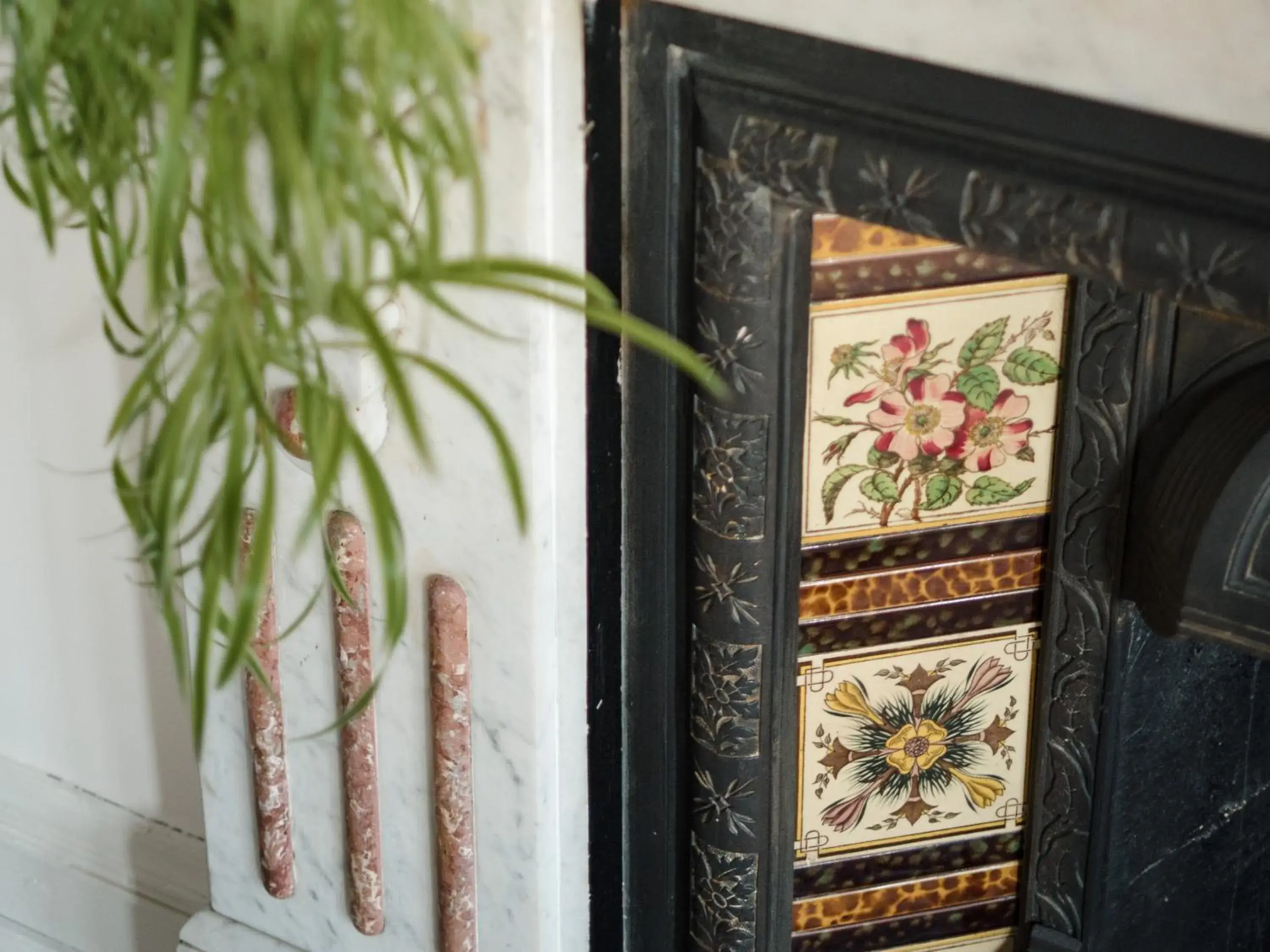 Decorative detail in Berwick Lodge