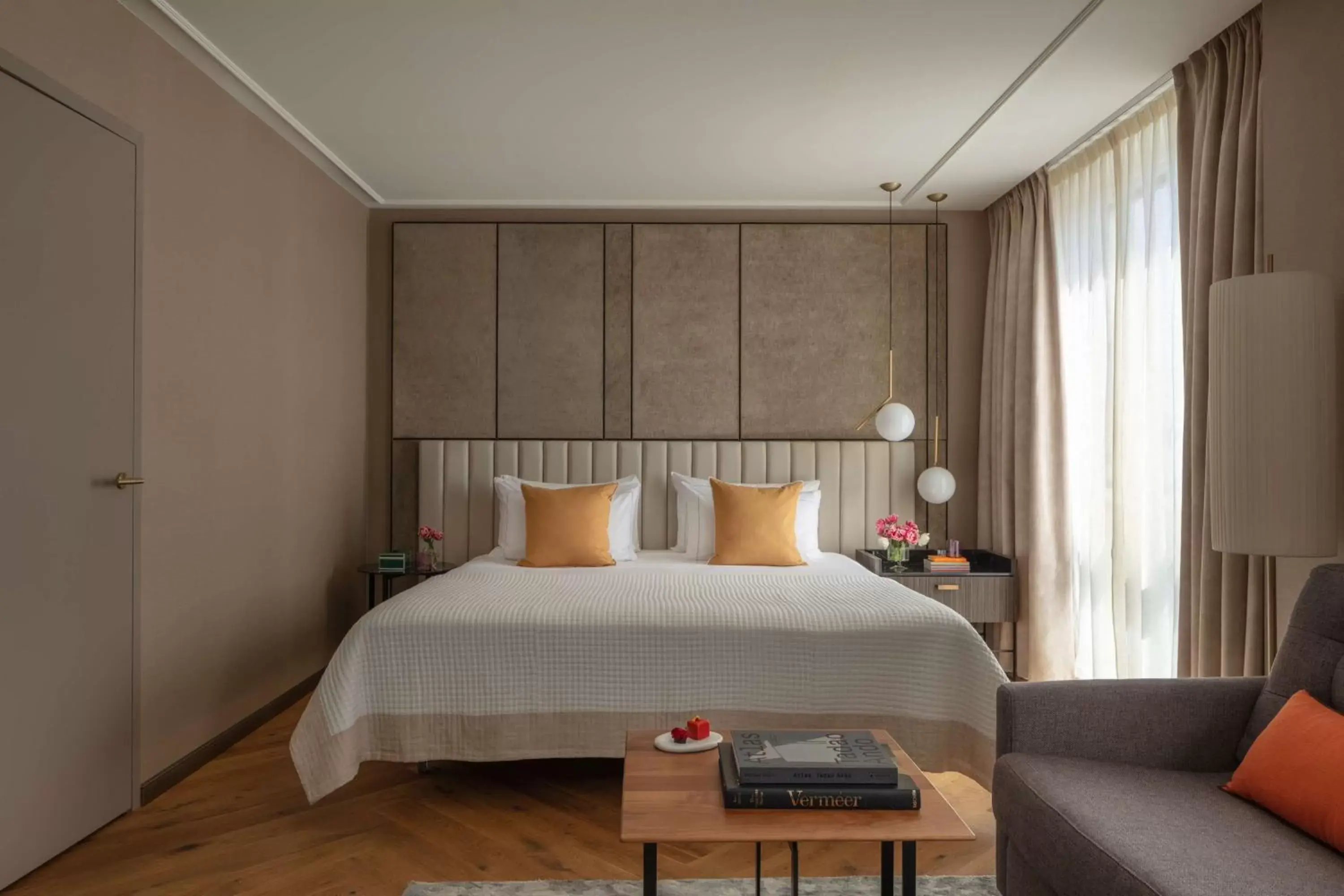 Bedroom, Bed in Anantara Grand Hotel Krasnapolsky Amsterdam