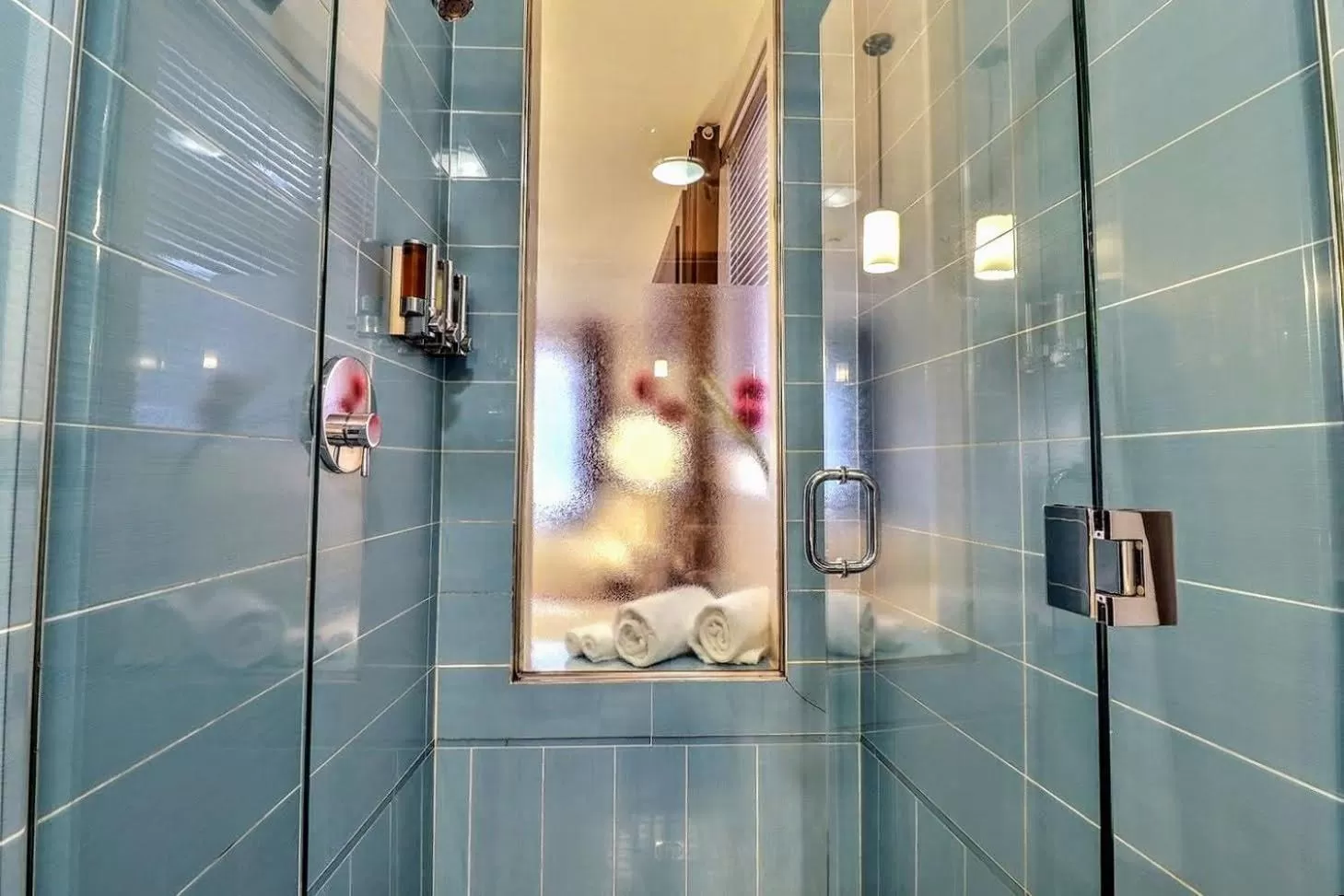 Bathroom in St. James' Gate, Boutique Hotel