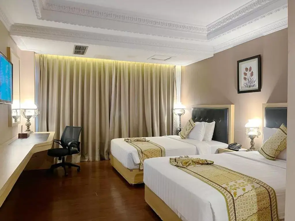 Bedroom, Bed in The Rich Jogja Hotel