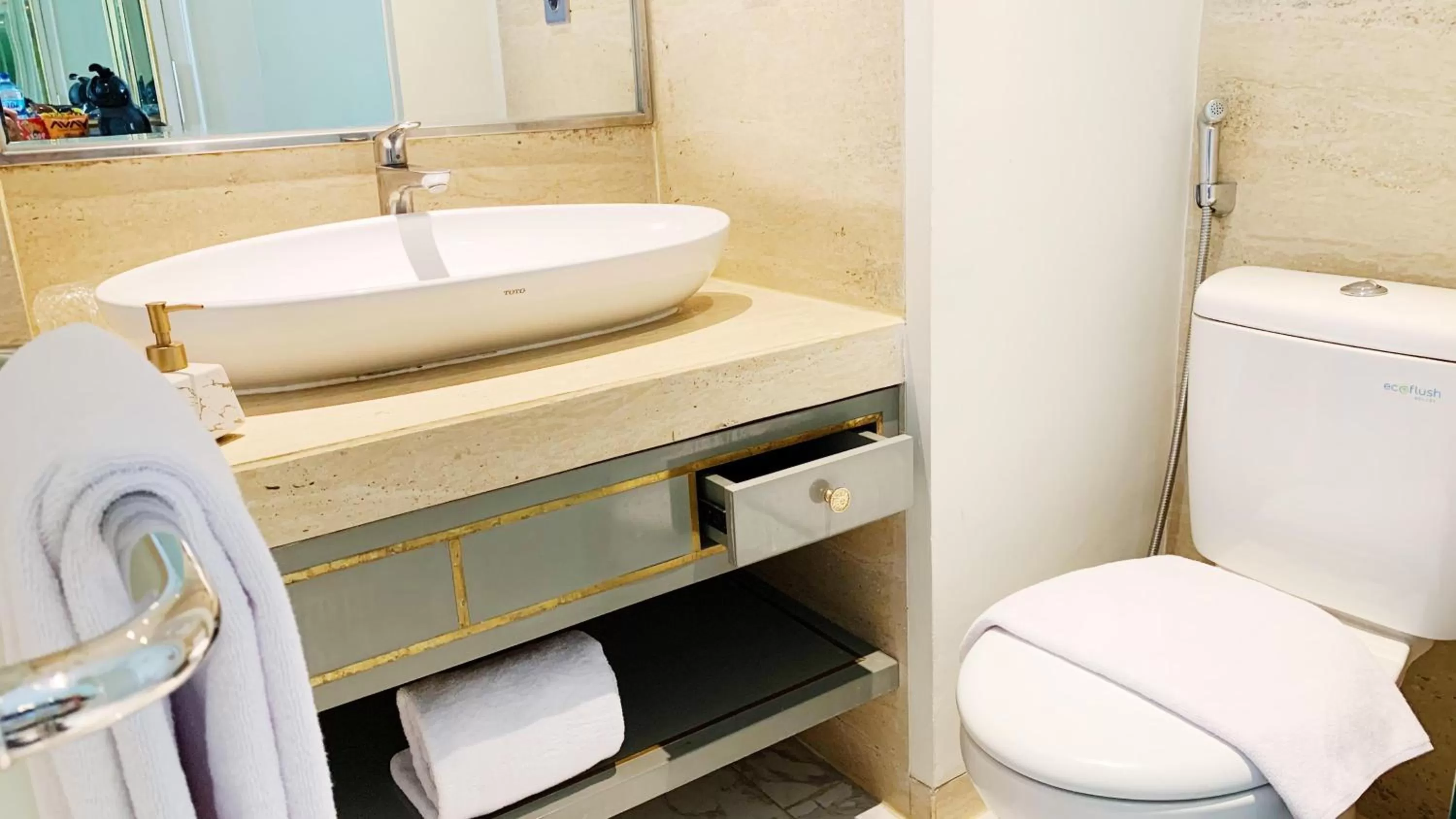 Art Deco Luxury Hotel & Residence