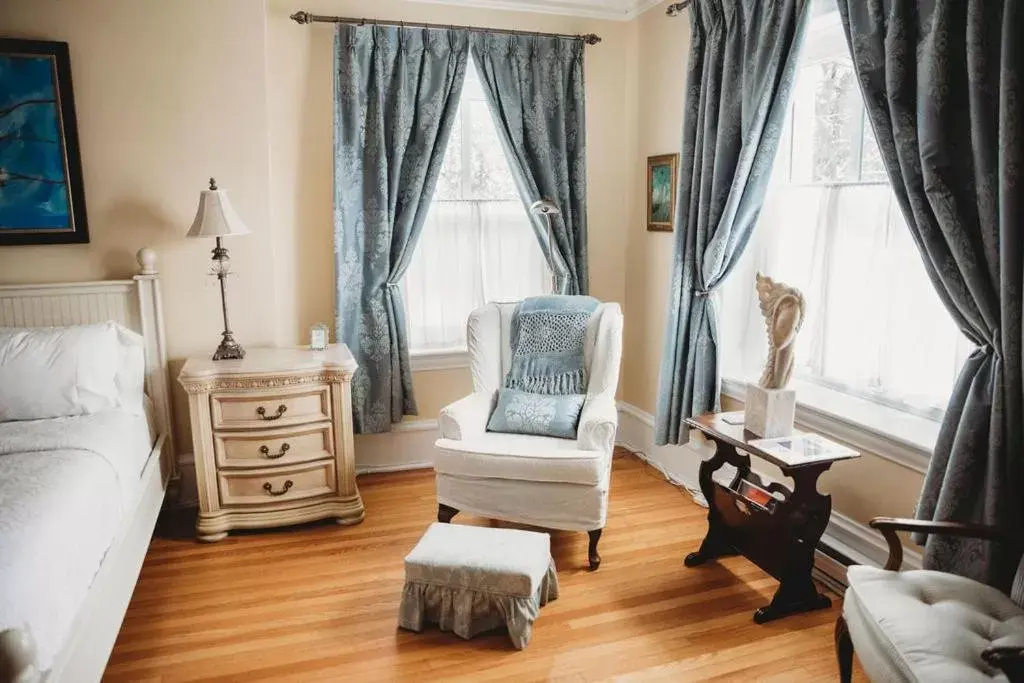 Seating Area in Grey Gables Inn