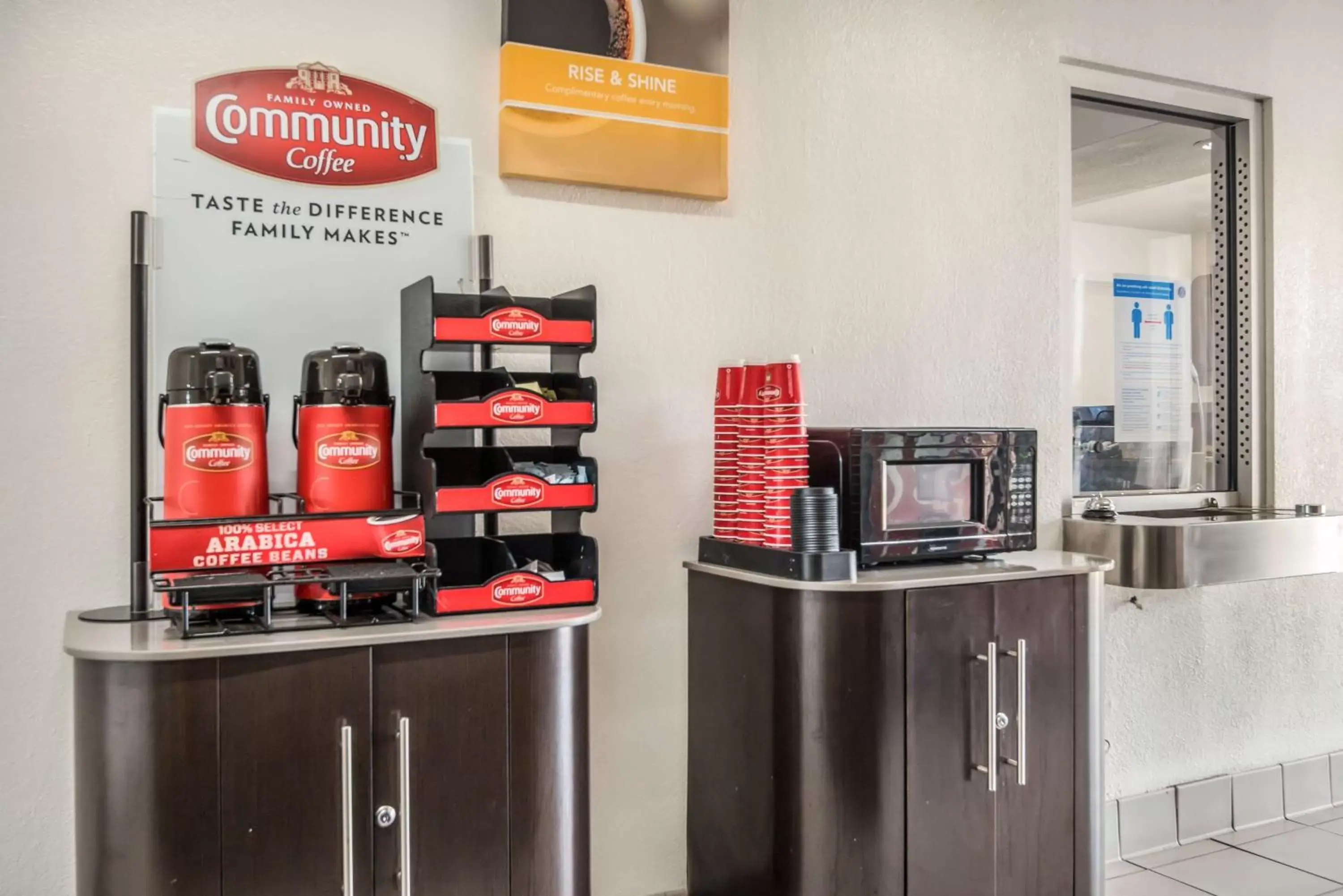 Restaurant/places to eat in Motel 6-College Station, TX - Bryan Restaurant/places to eat in Motel 6-College Station, TX - Bryan