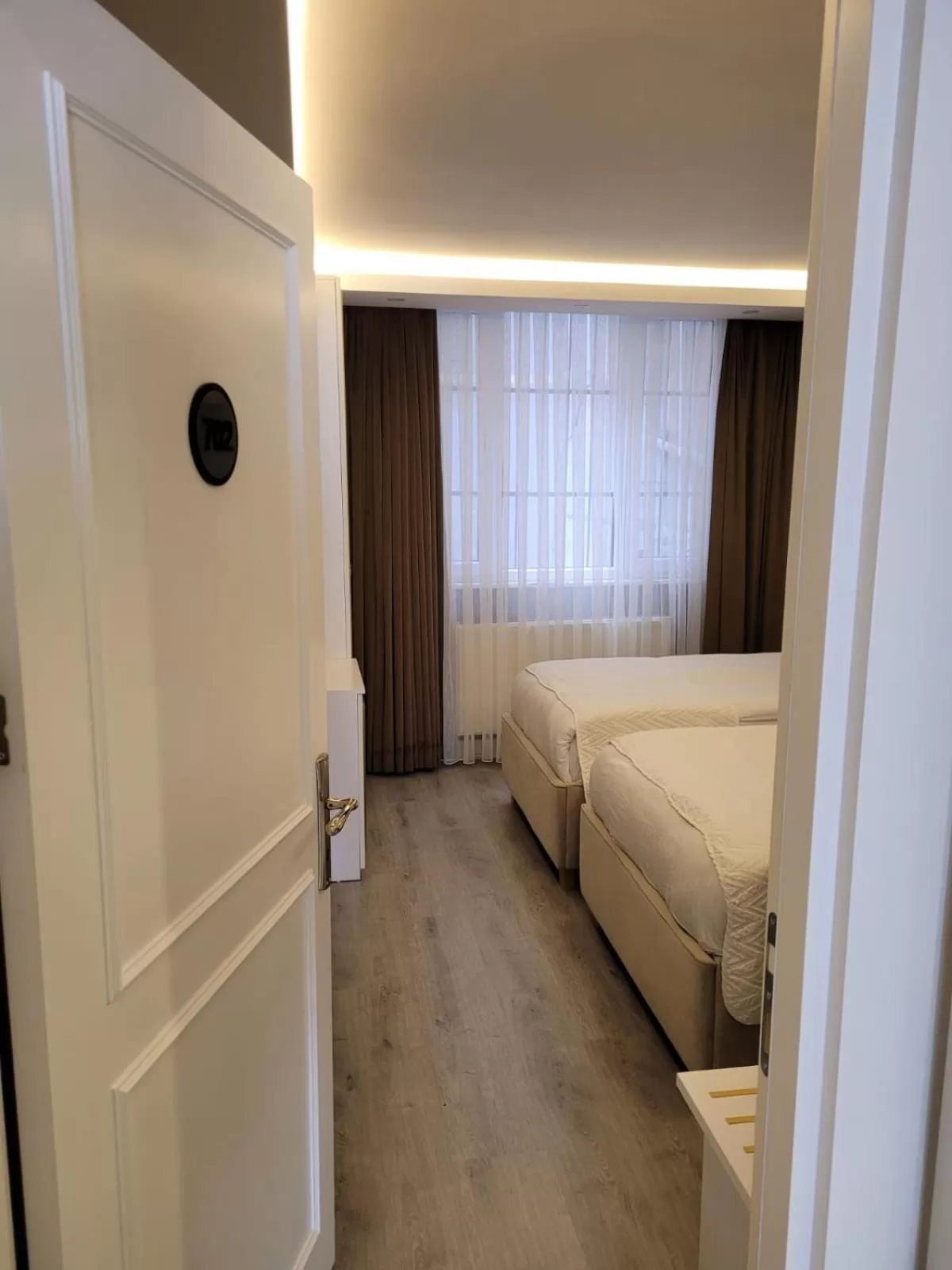 Living room, Bed in Mr BEYAZ HOTEL