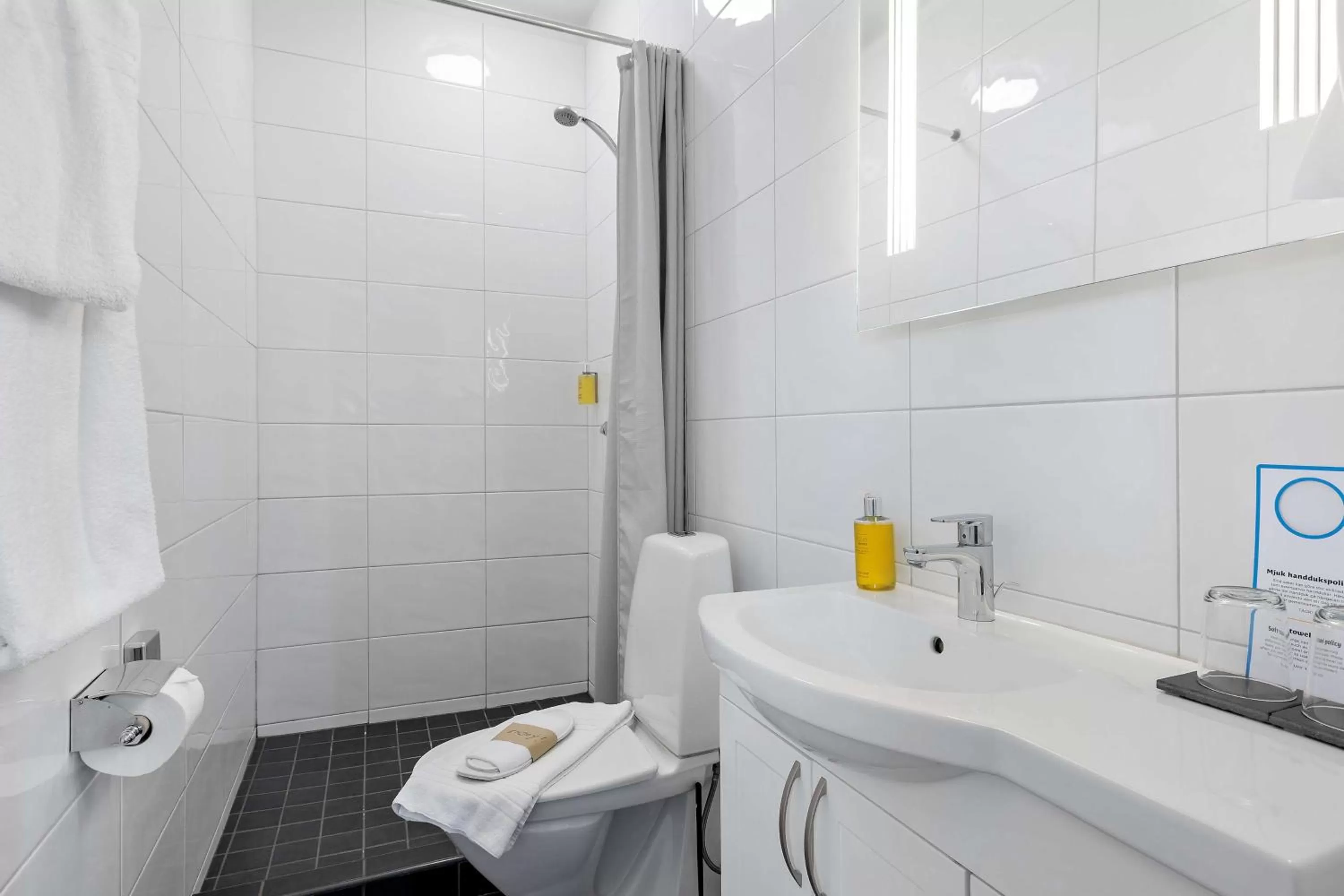 Bathroom in Centric Hotel