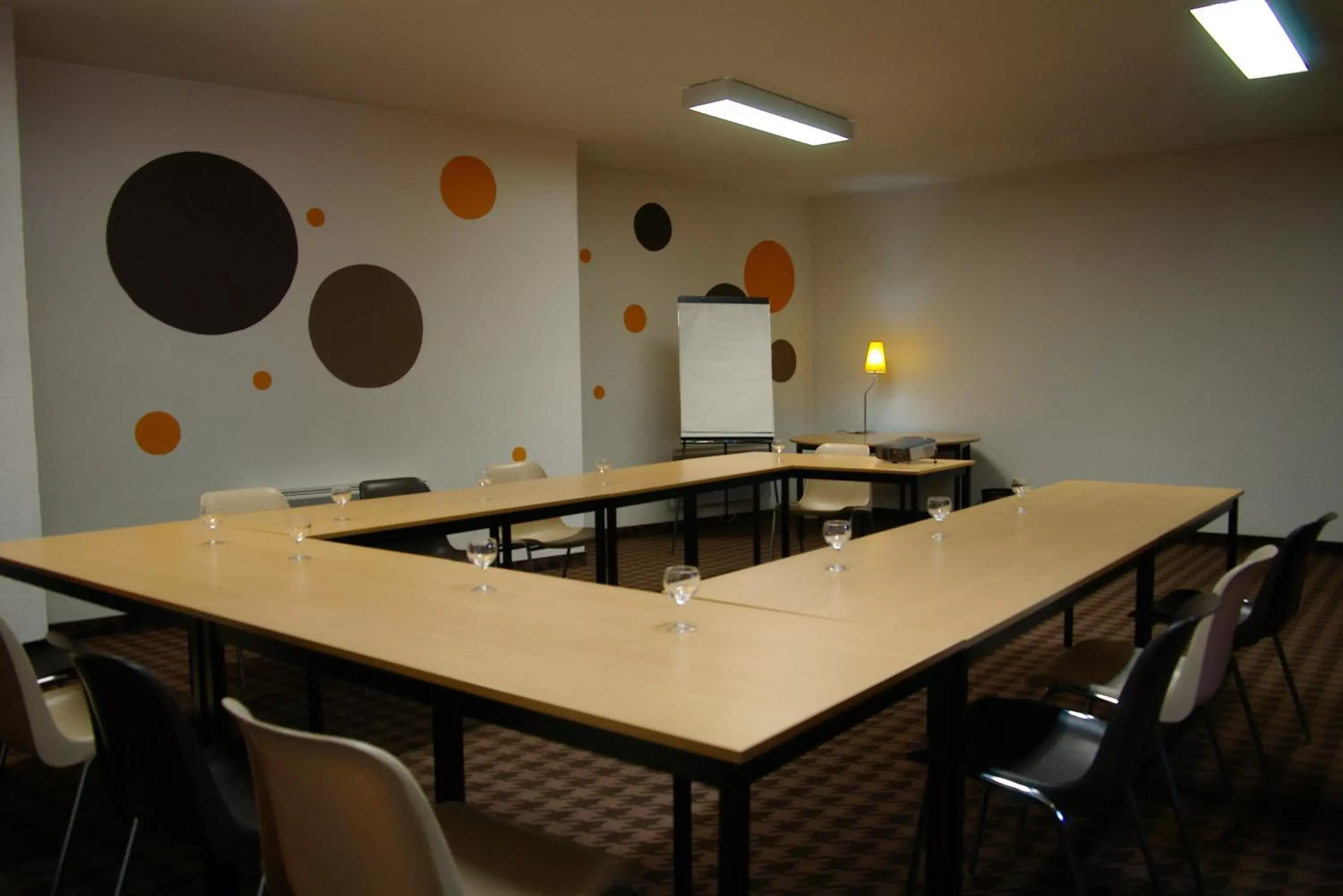Meeting/conference room in Hôtel Burnichon