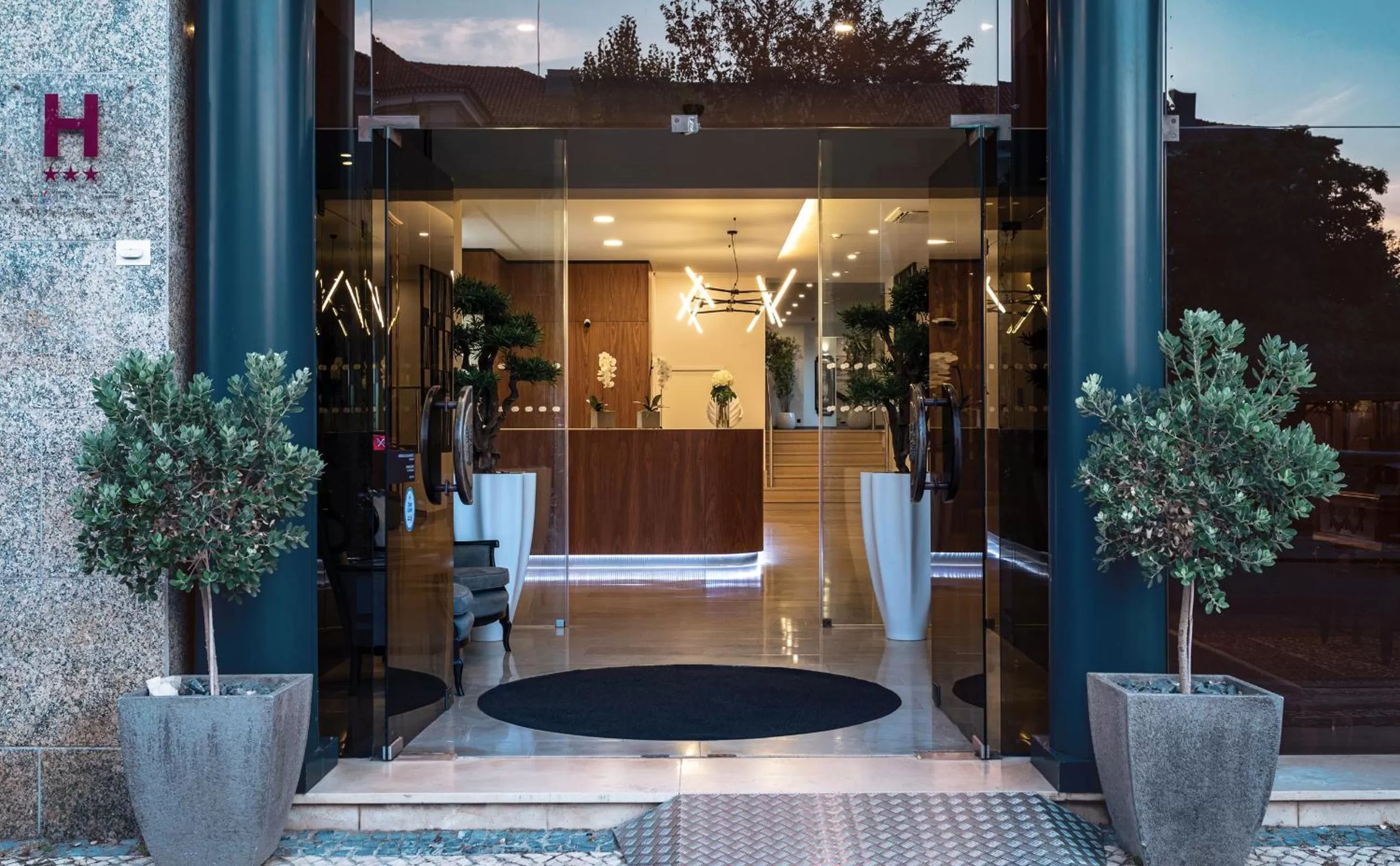 Property building in Hotel Afonso V & SPA