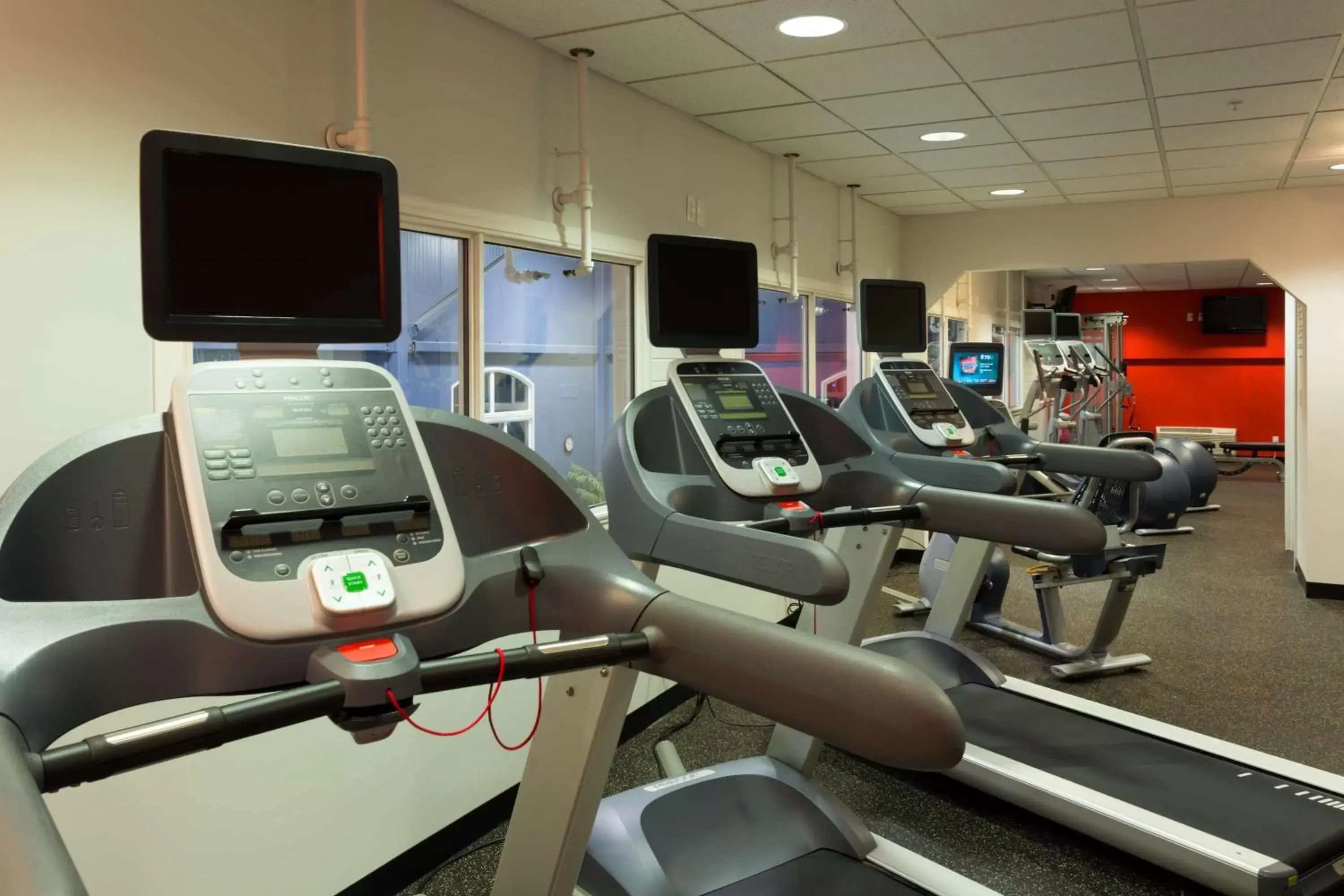 Activities, Fitness Center/Facilities in Radisson Hotel & Suites Fort McMurray