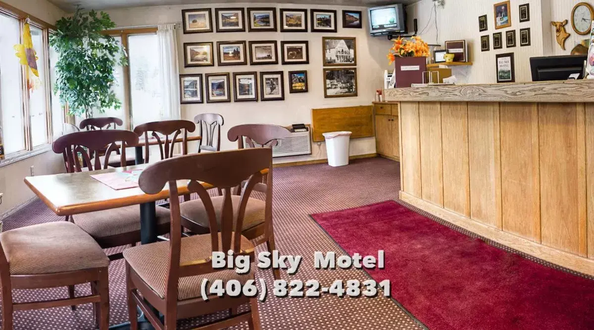 Restaurant/Places to Eat in Big Sky Motel