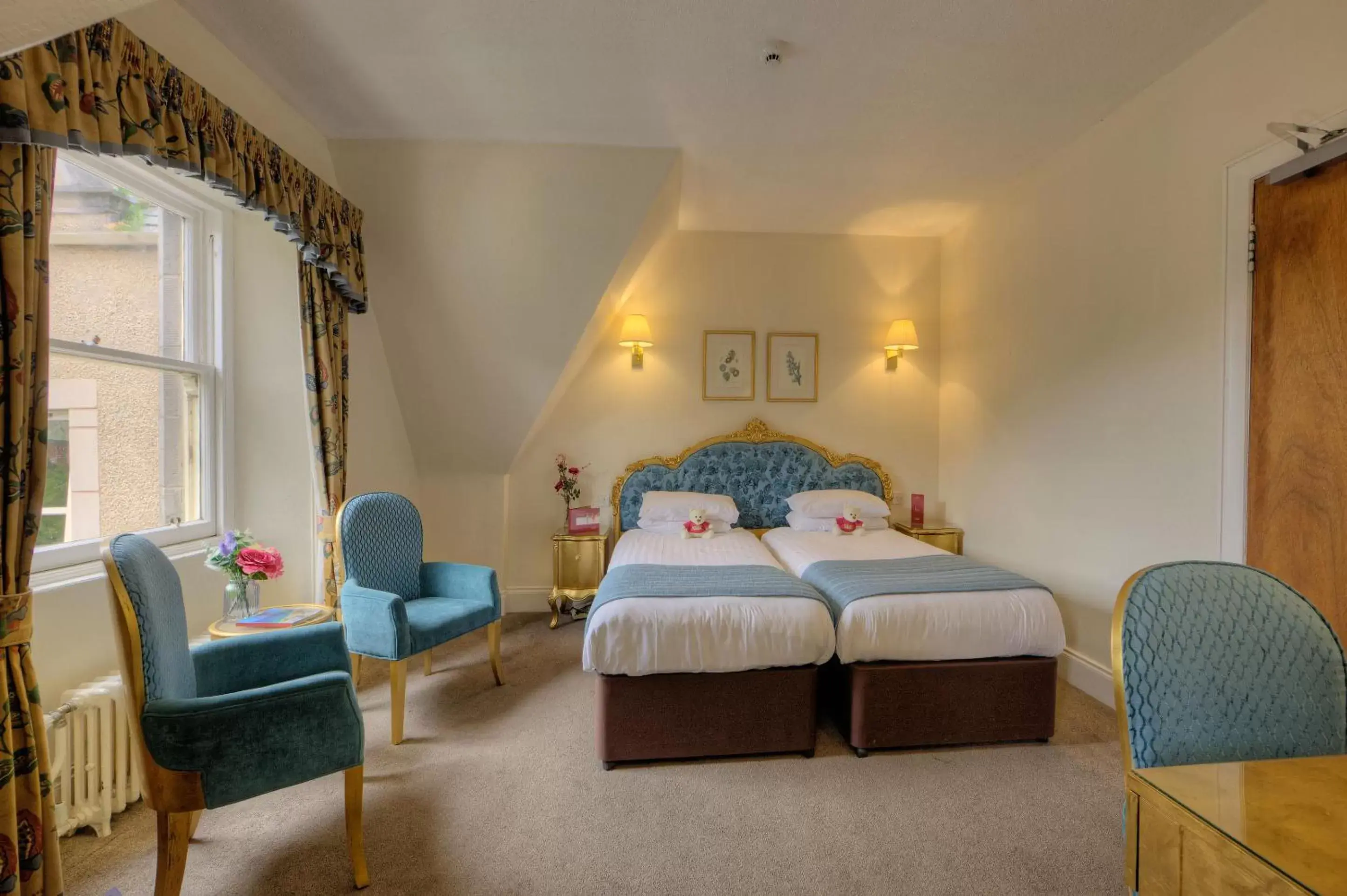 Standard Twin Room with Garden View in Muthu Newton Hotel (Near Inverness Airport) Standard Twin Room with Garden View in Muthu Newton Hotel (Near Inverness Airport)