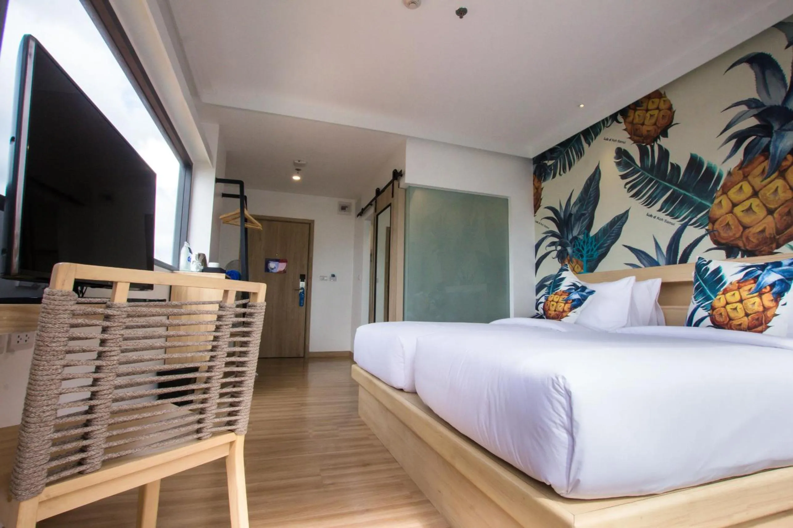 Bedroom, Bed in Lub d Koh Samui Chaweng Beach - Beachfront & Vibrant Social Vibe
