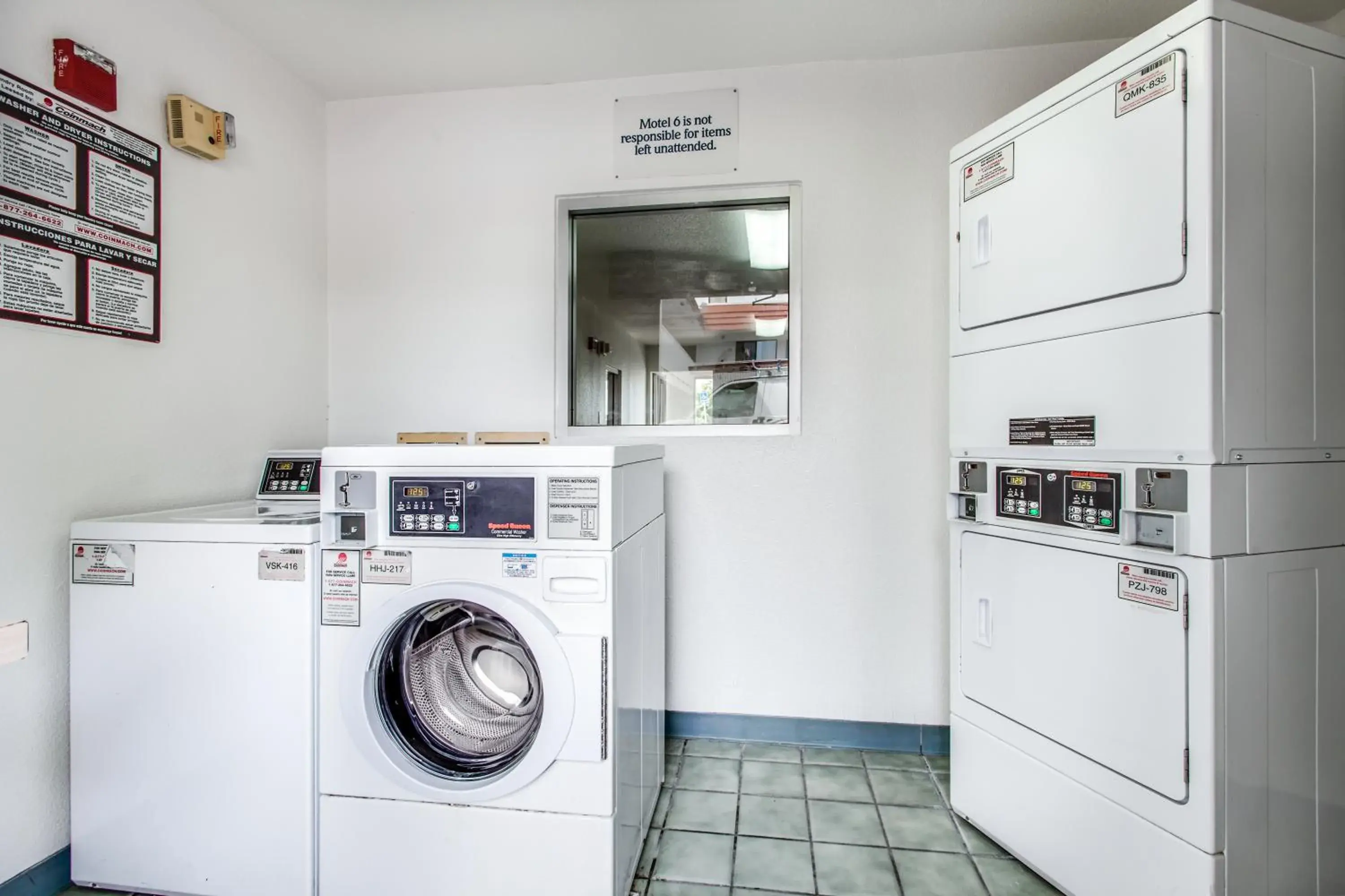 Other, Kitchen/Kitchenette in Motel 6-Vacaville, CA