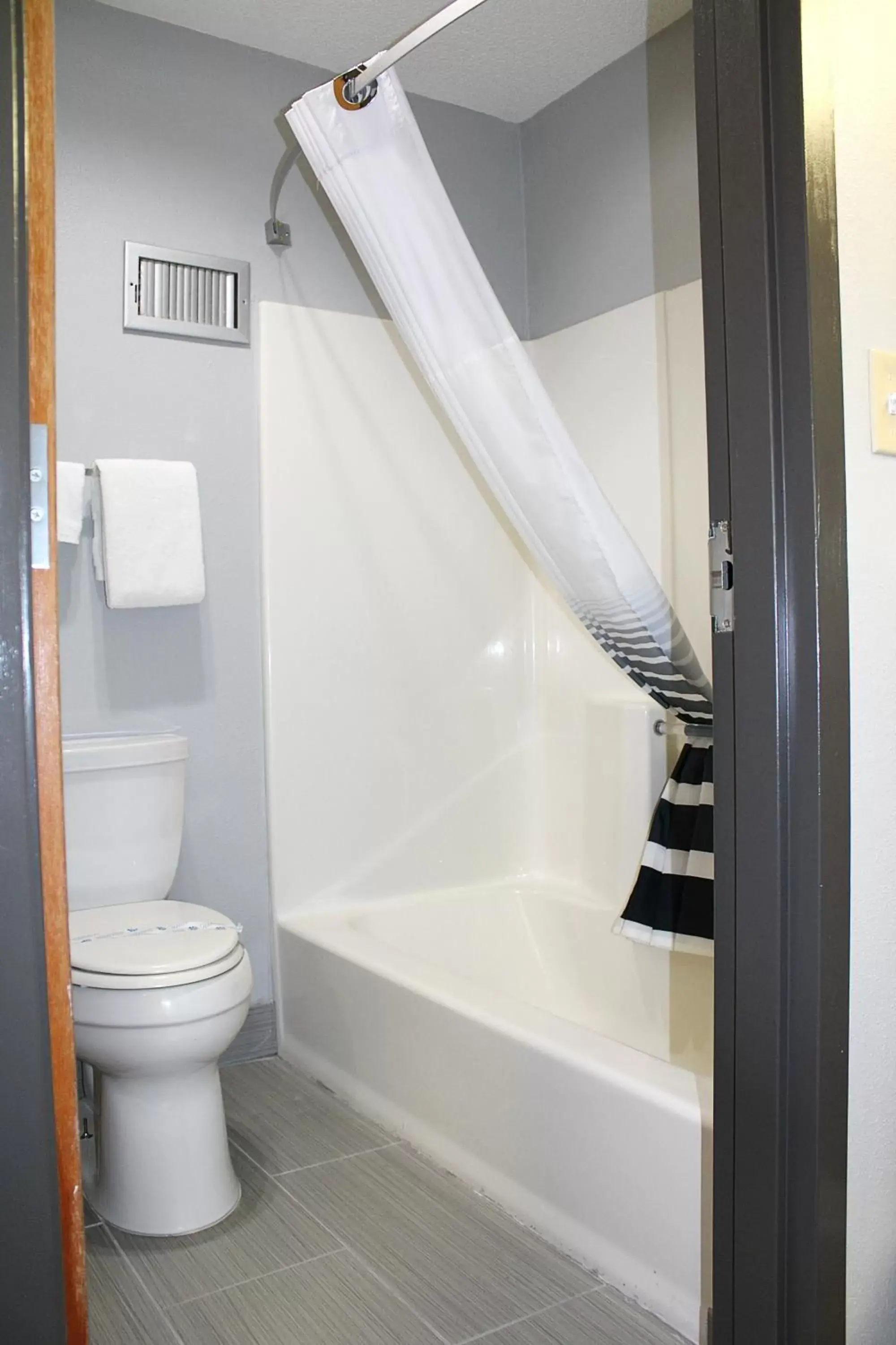 Bathroom in Greenlight Inn & Suites St James Bathroom in Greenlight Inn & Suites St James