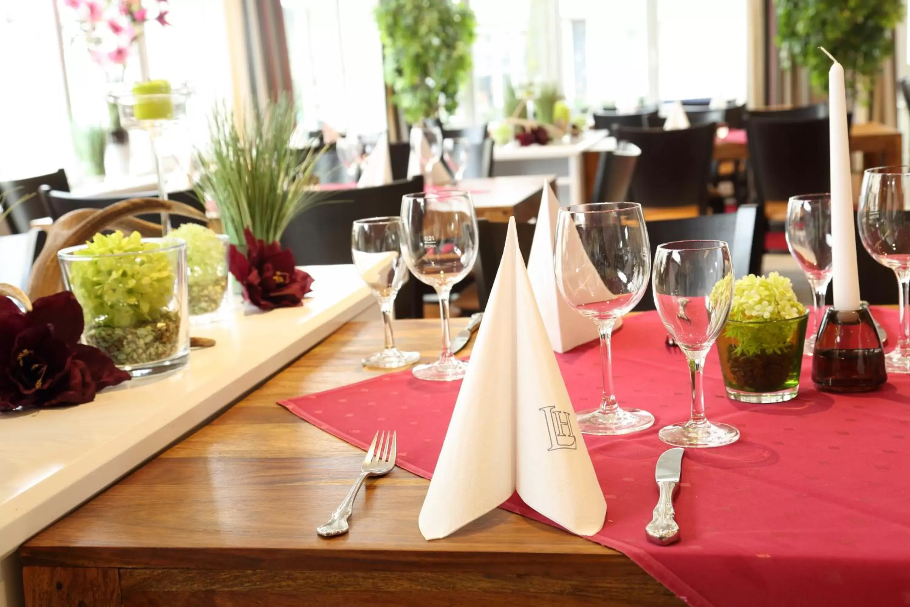 Restaurant/places to eat in Lobinger Hotel Weisses Ross Restaurant/places to eat in Lobinger Hotel Weisses Ross