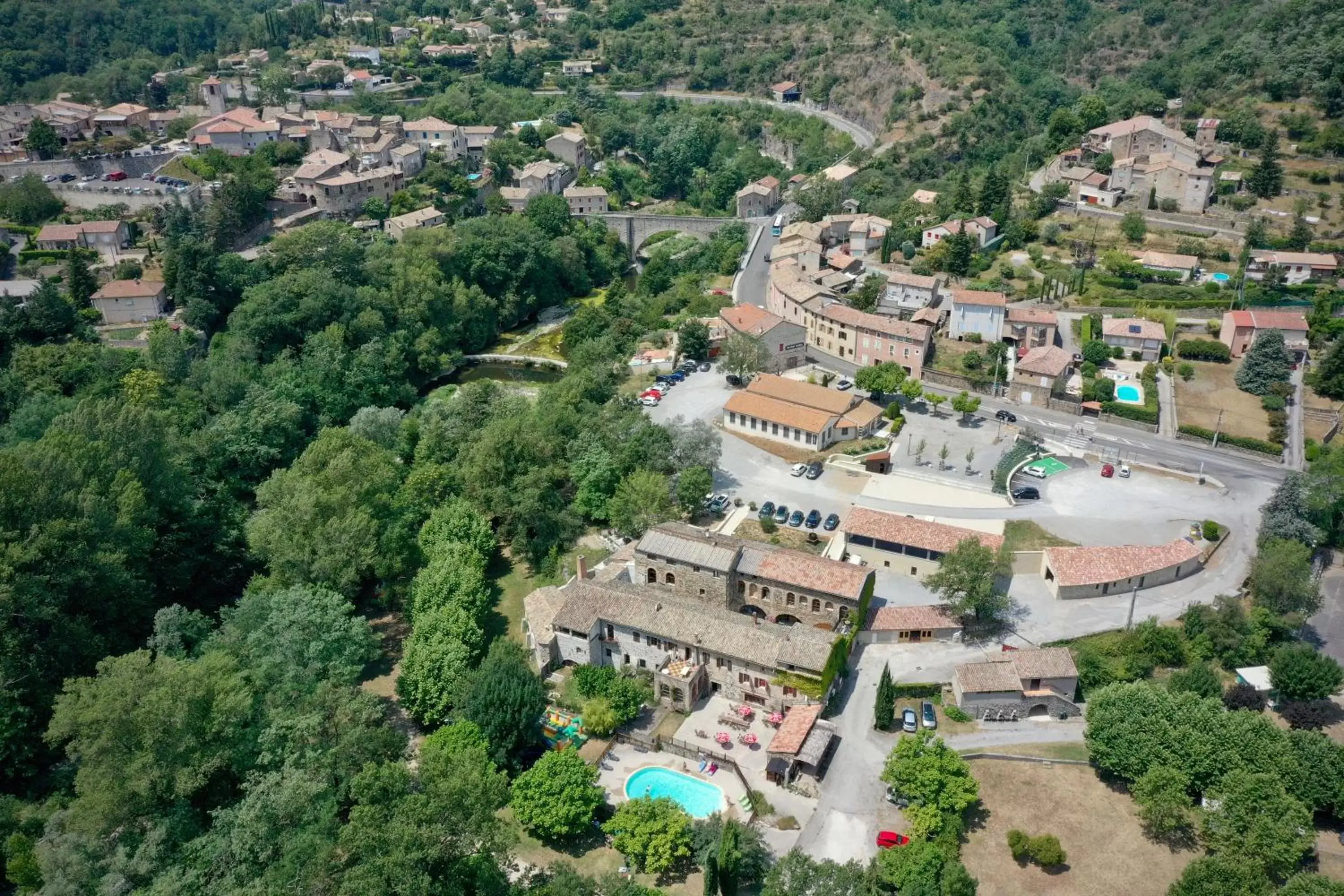 Pool view, Bird's-eye View in Le Moulin D'onclaire Camping et chambres d'hôtes