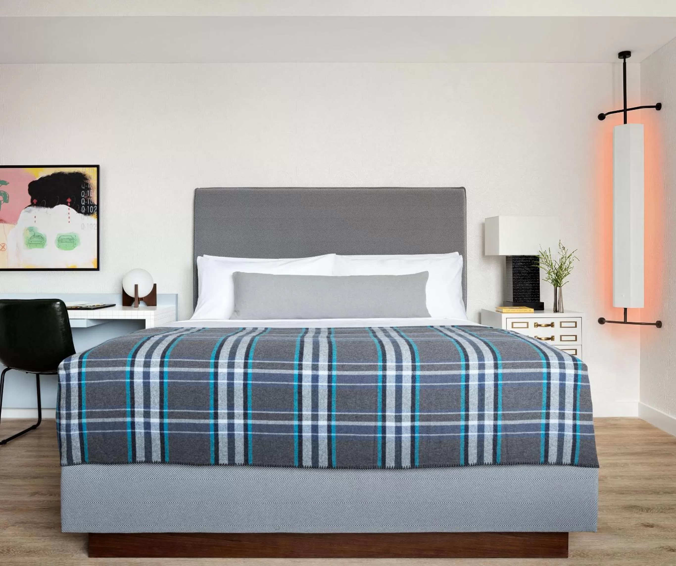 Bed in Graduate by Hilton New York