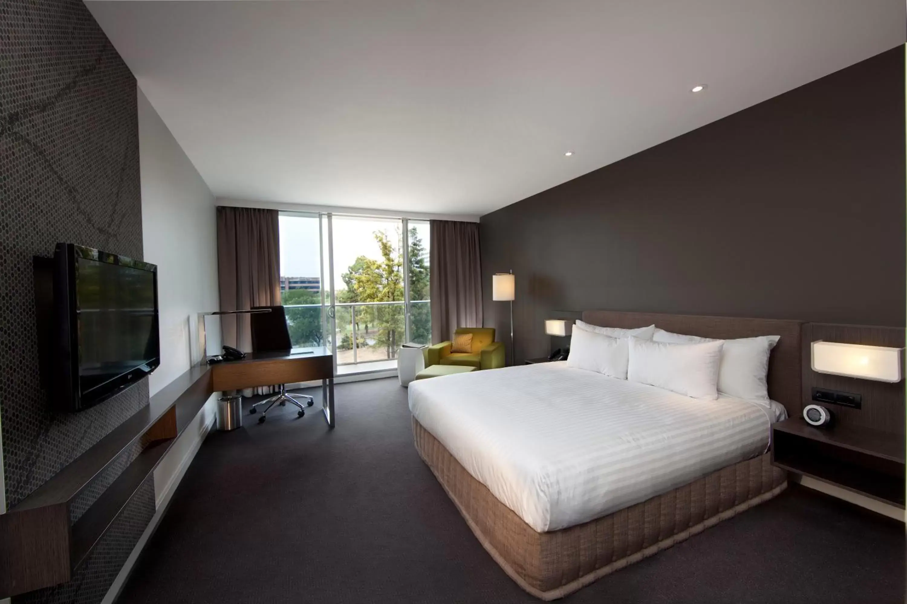 Bed in Pullman Adelaide