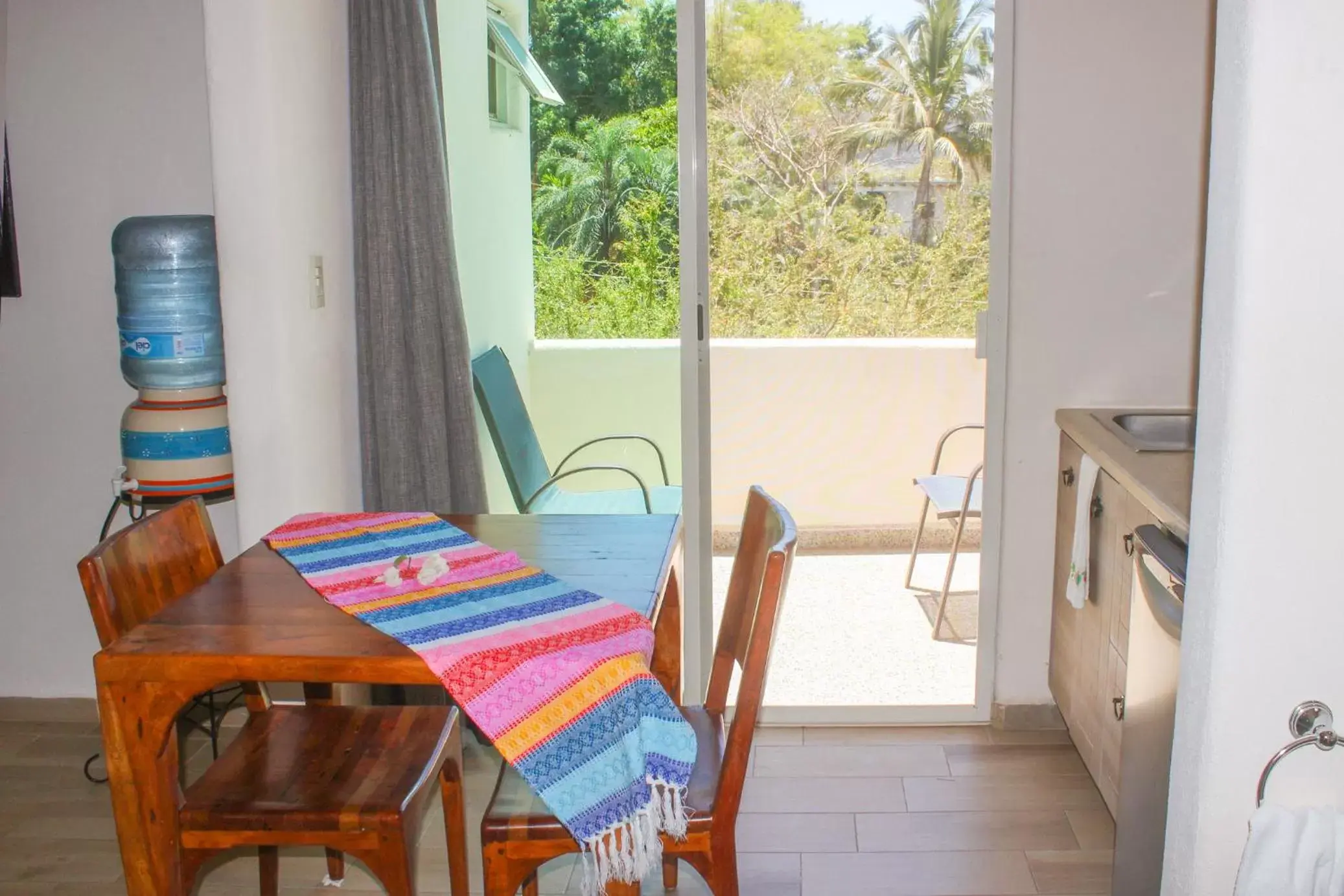 Dining Area in Villa Los Corales