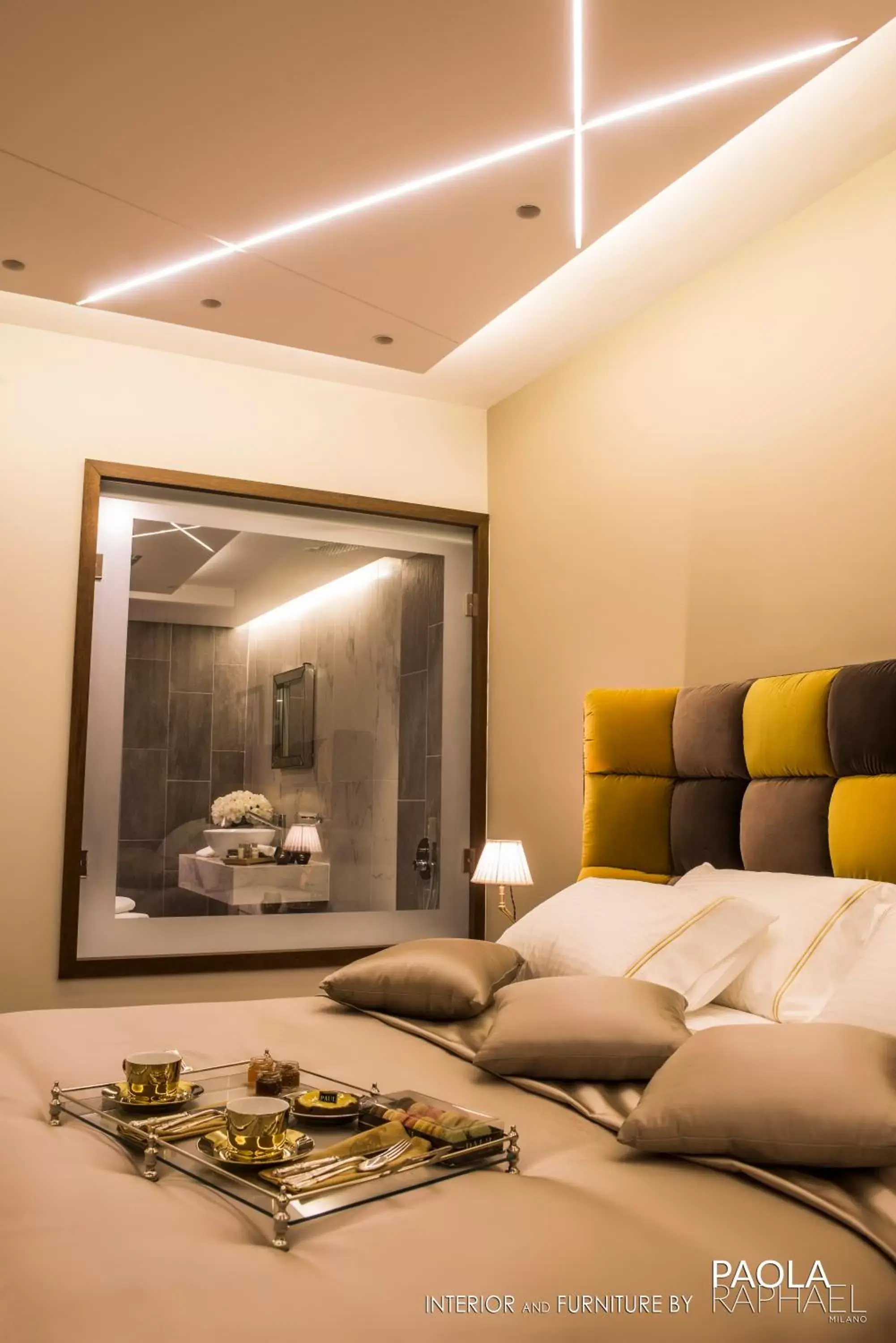 City view, Bed in Royal Tulip Achrafieh