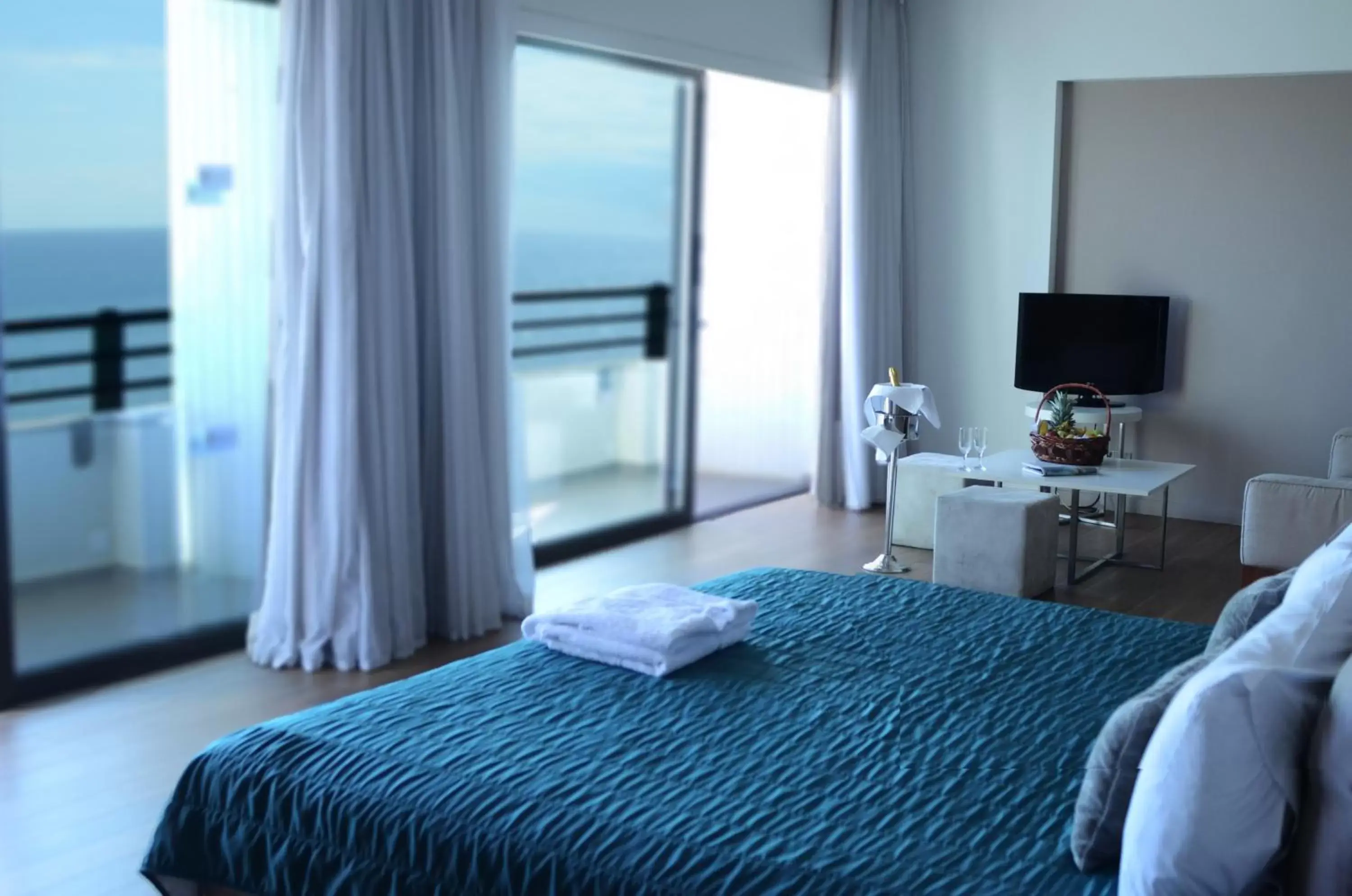 Grand Suite with Sea View in Sun Hall Hotel