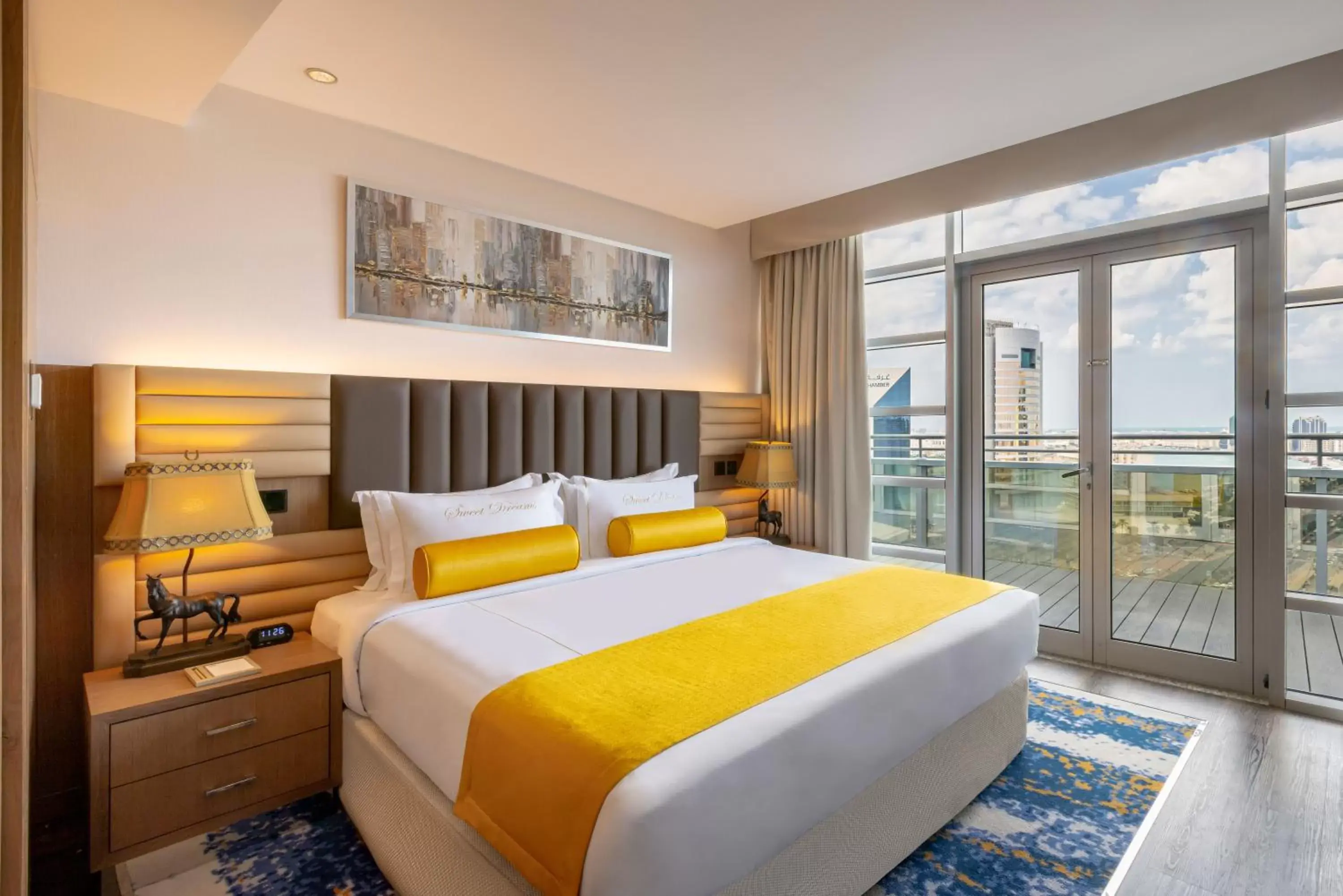 View (from property/room), Bed in Golden Sands Boutique Hotel-Dubai Creek