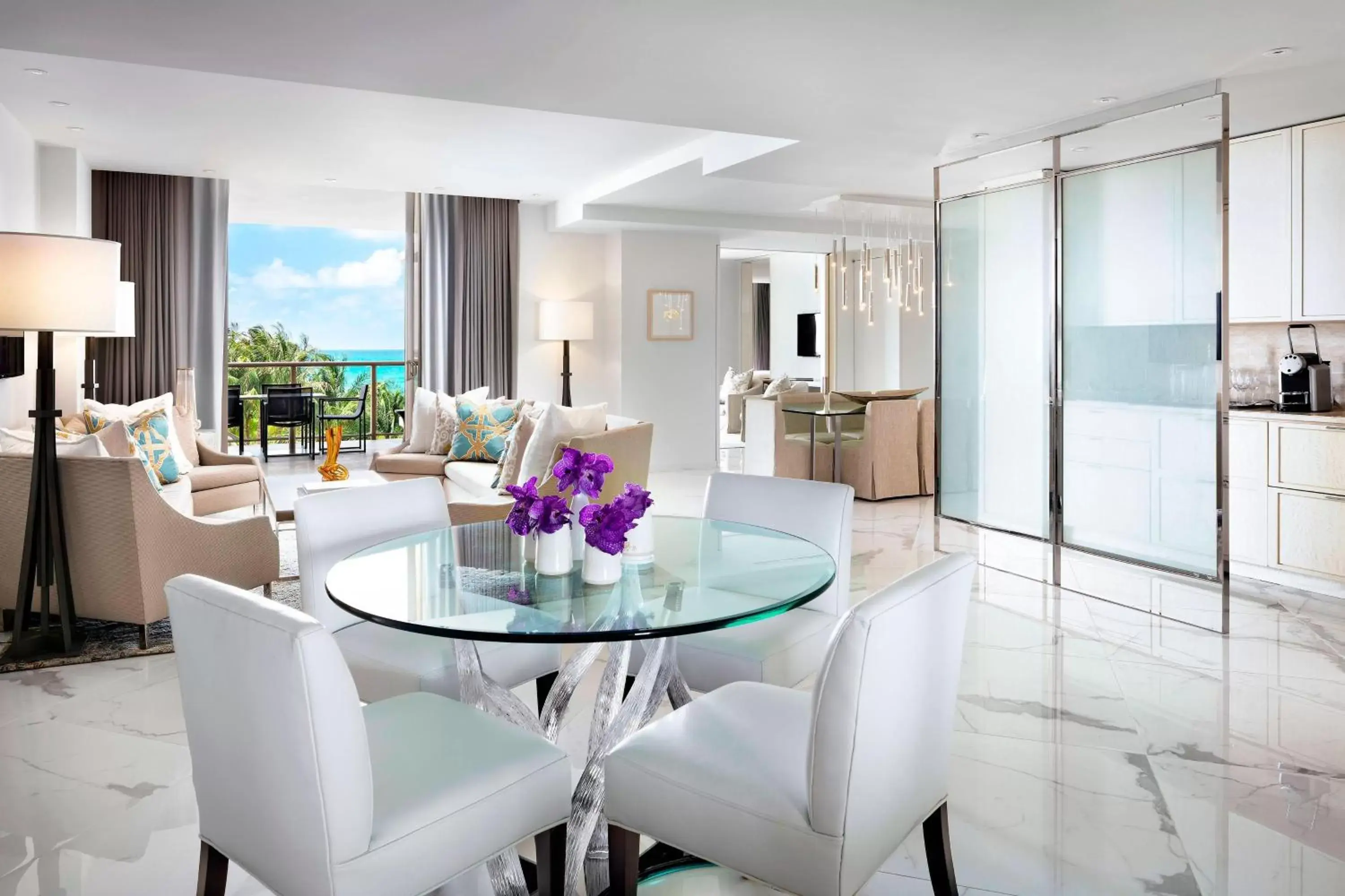 Photo of the whole room, Dining Area in The St Regis Bal Harbour Resort