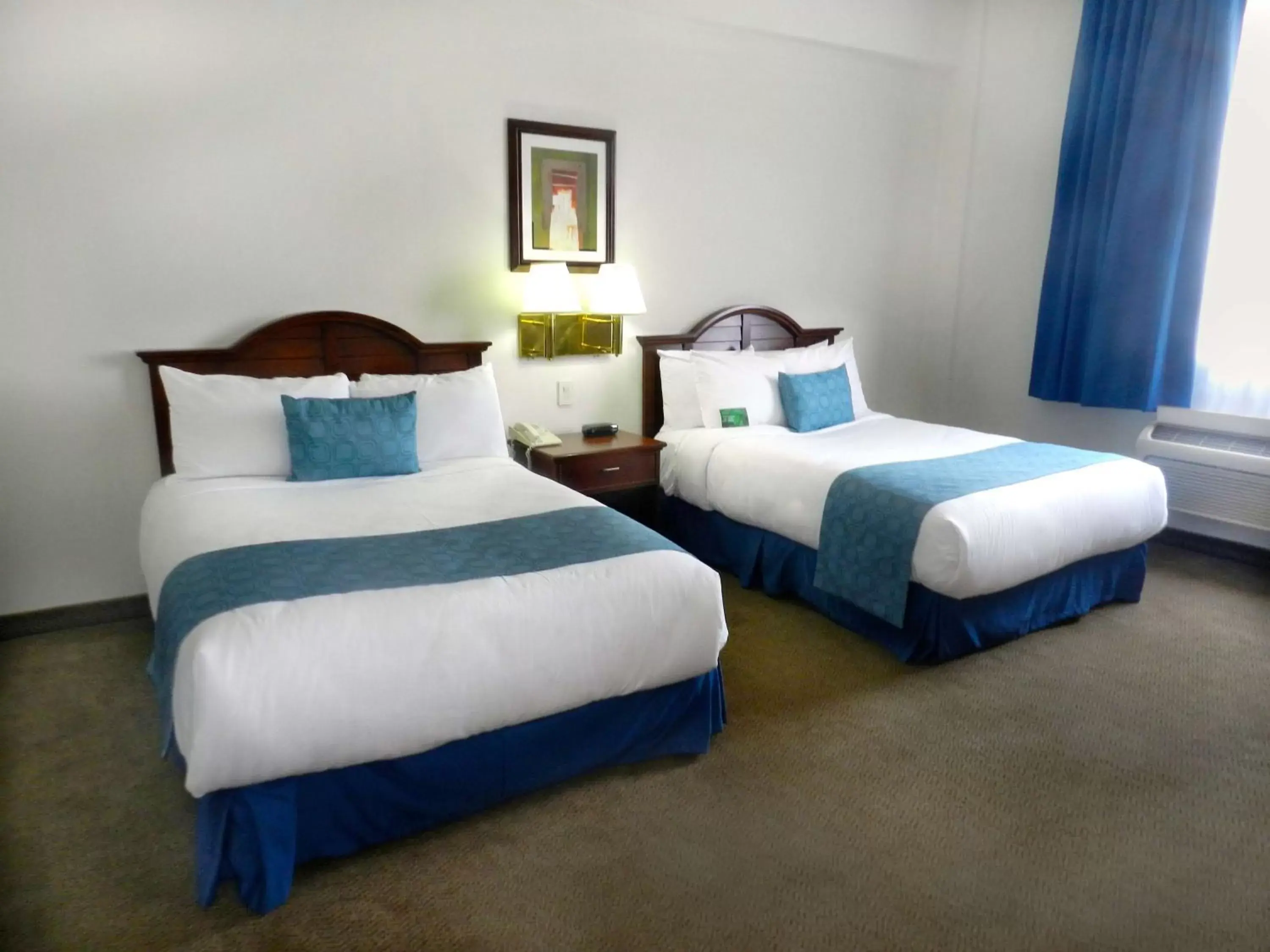 Photo of the whole room, Bed in Best Western PLUS Los Mochis