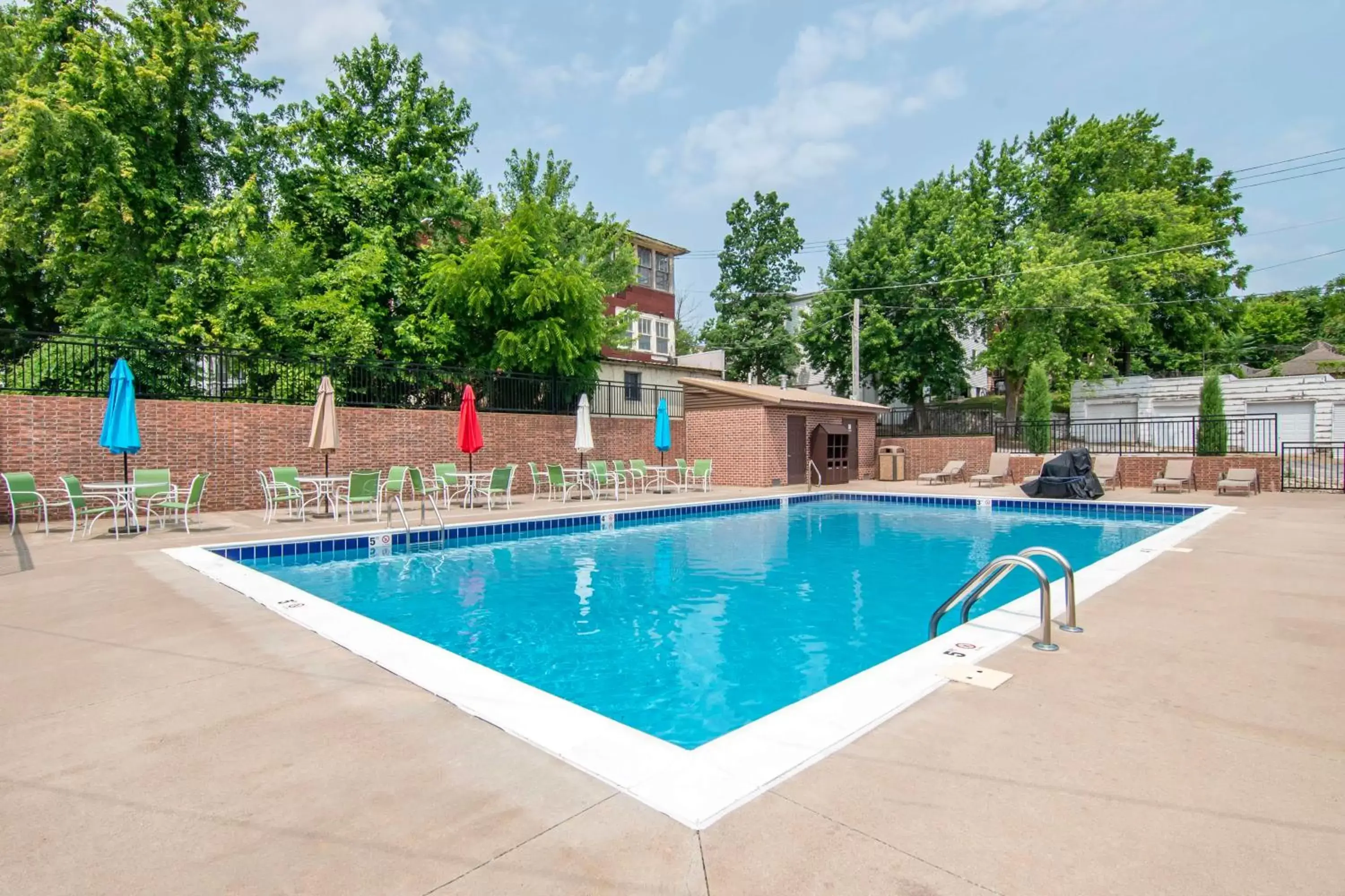 Pool view in Best Western On the River Pool view in Best Western On the River