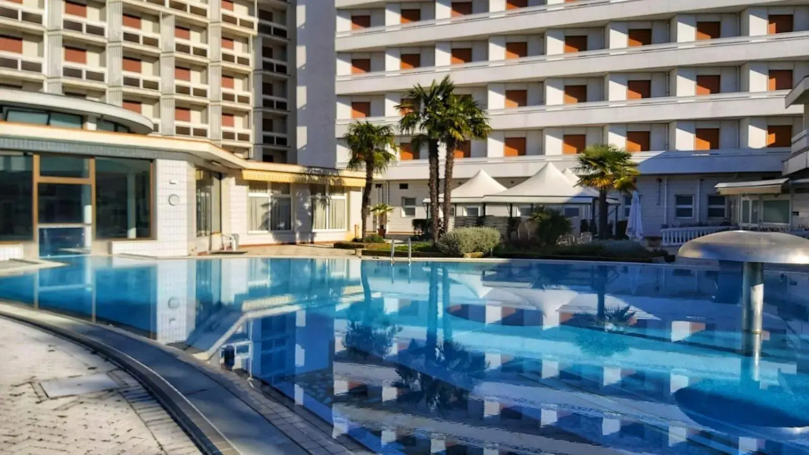 Swimming Pool in Hotel Terme Marconi