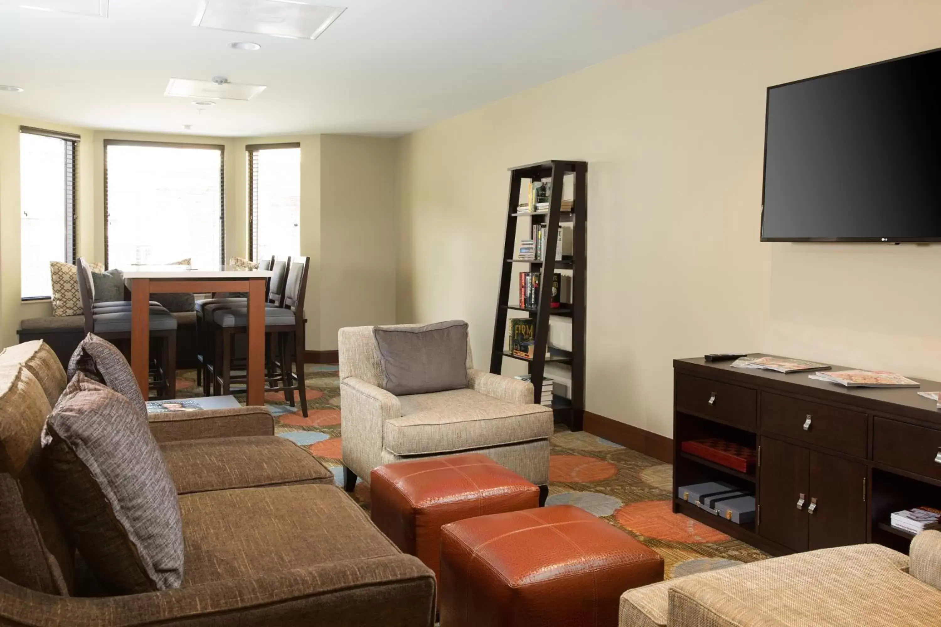 Lobby or reception, Seating Area in Staybridge Suites Corona South, an IHG Hotel