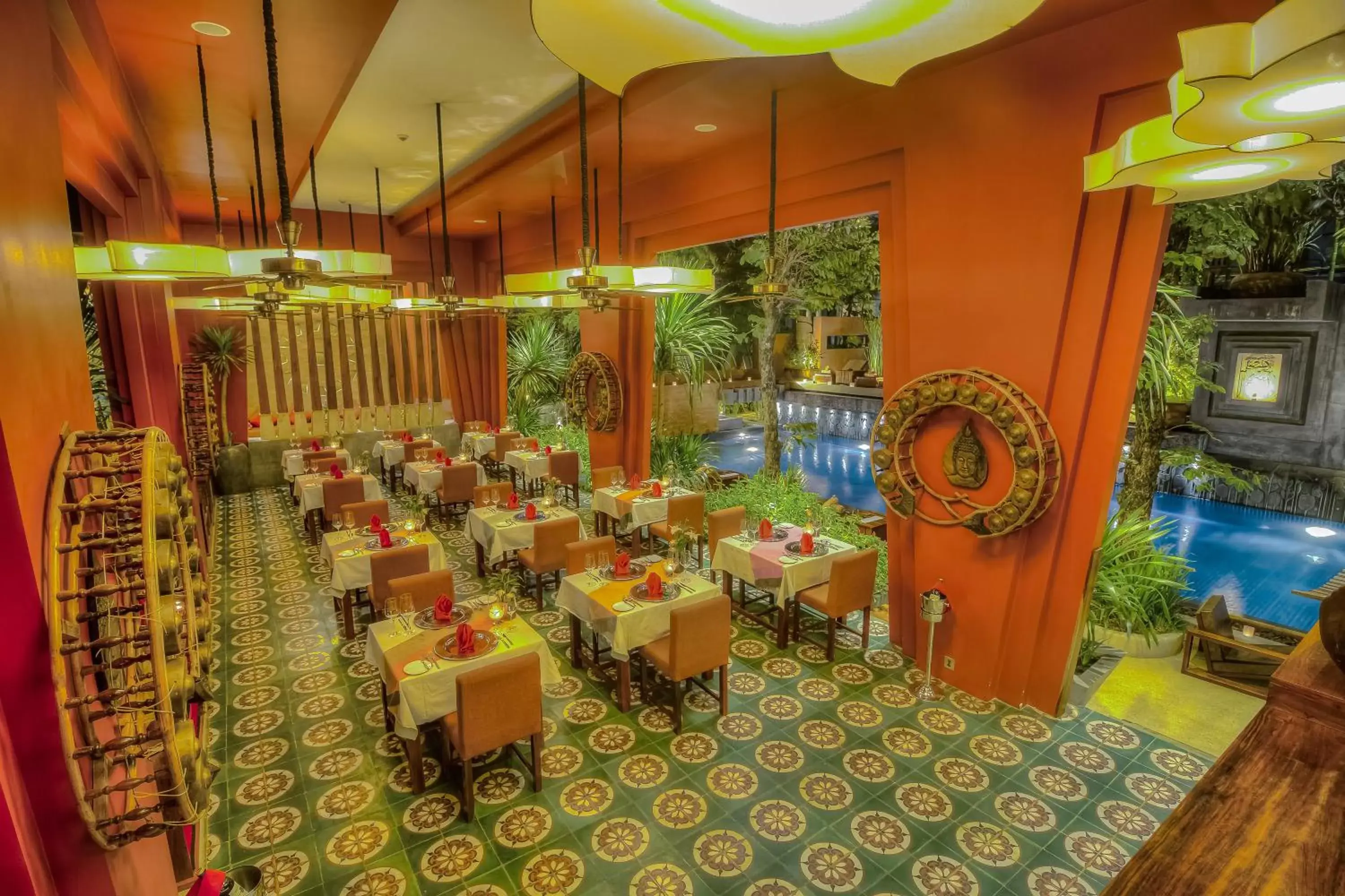 Dining area, Restaurant/Places to Eat in Golden Temple Residence